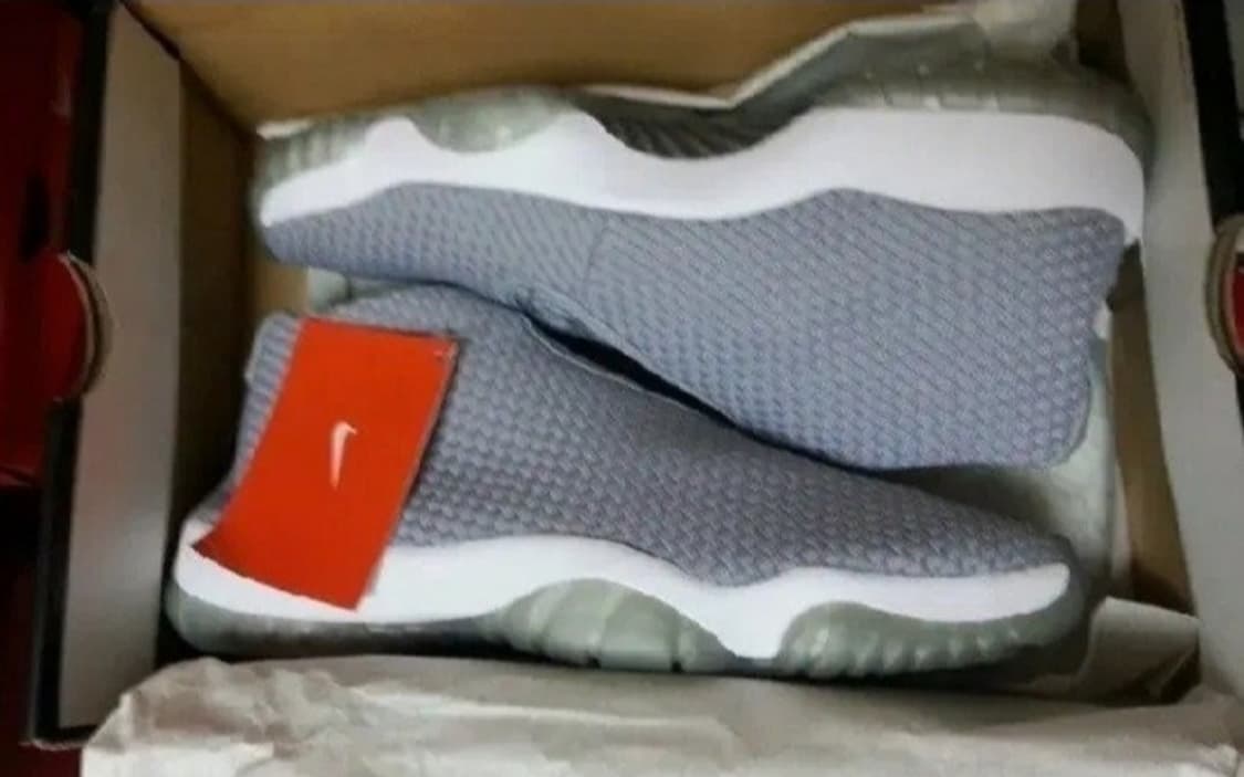 조던 퓨쳐 울프 그레이 260 - 나코택 새상품 상품이미지1