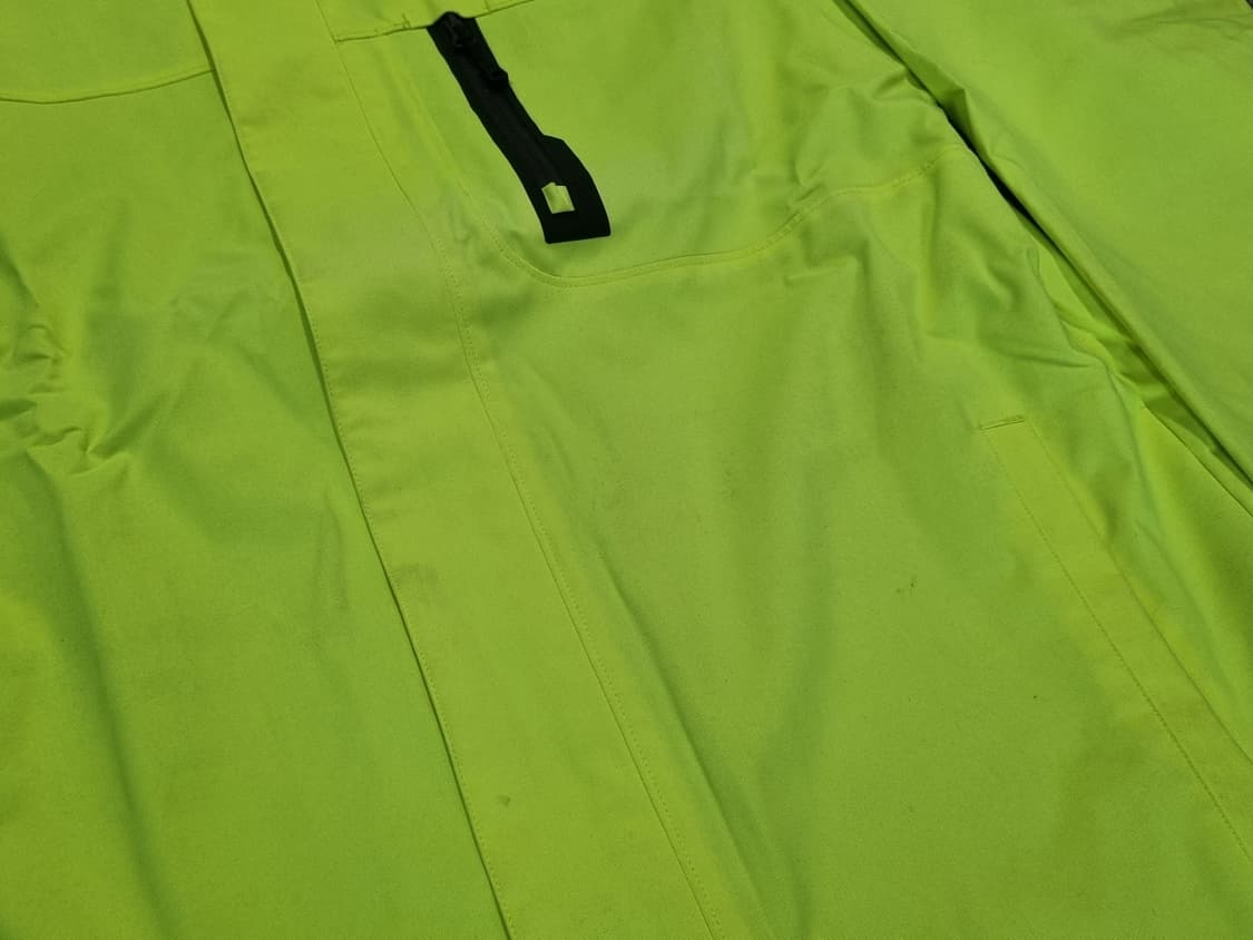 UNDER ARMOUR — UA Storm 방수 윈드자켓 상품이미지2