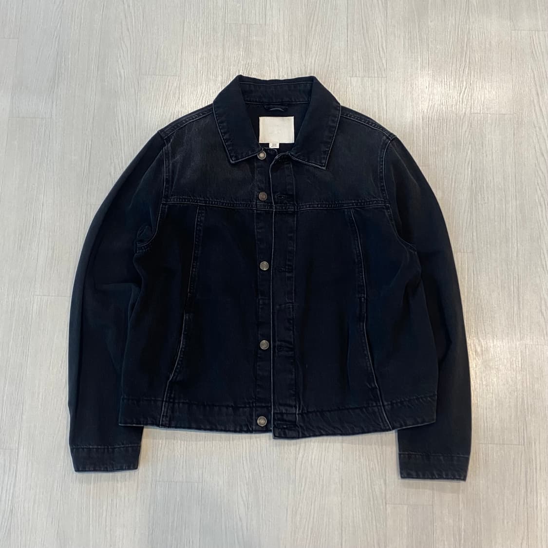 [새상품] 자라 흑청 데님 트러커 자켓 L 상품이미지3