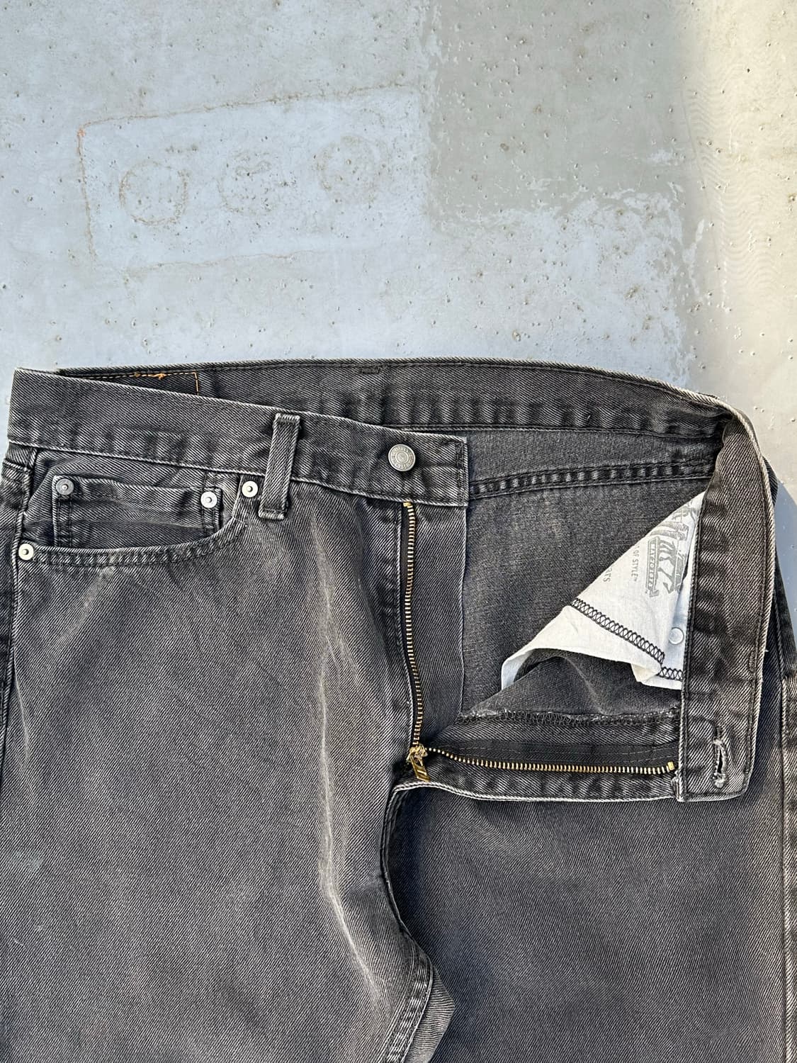 [리바이스] •Levi's 505 Black Denim 상품이미지4