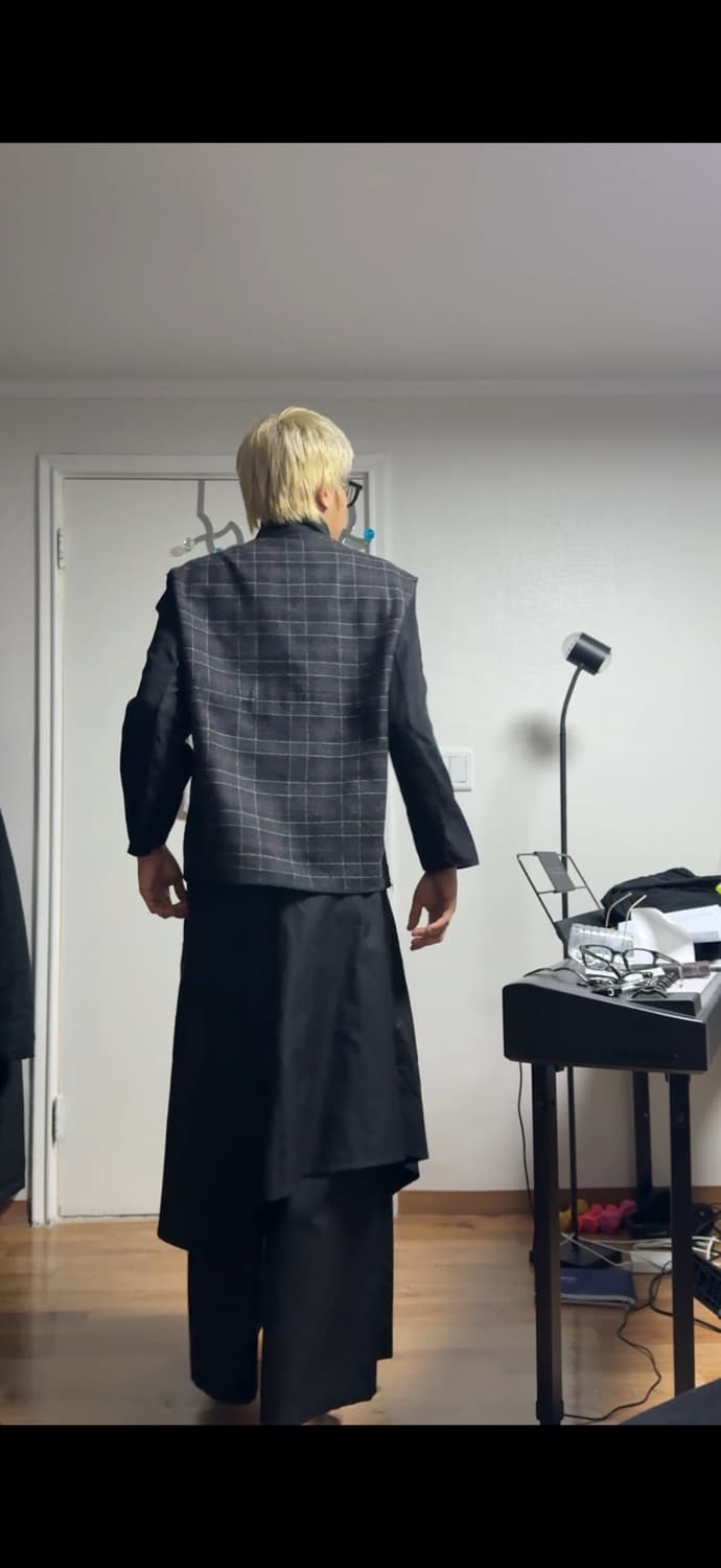 Armani Le Collezioni Zip Up Jacket 상품이미지1