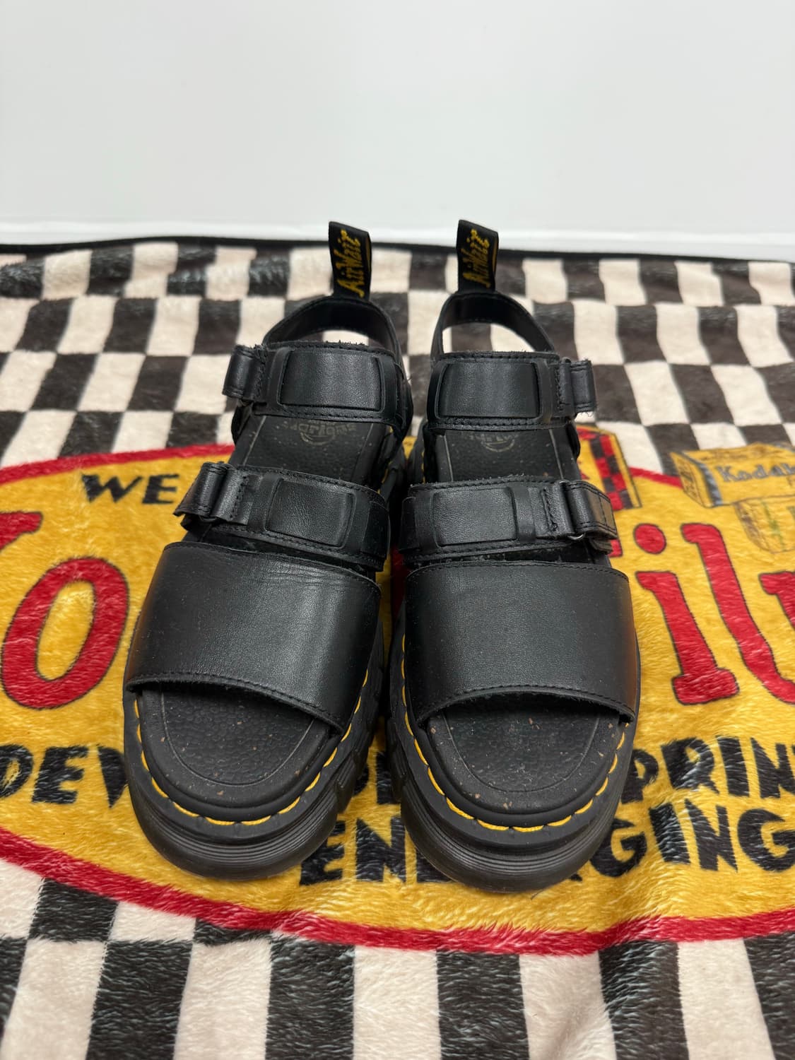 Dr. Martens ricki 3-strap sandal 상품이미지2
