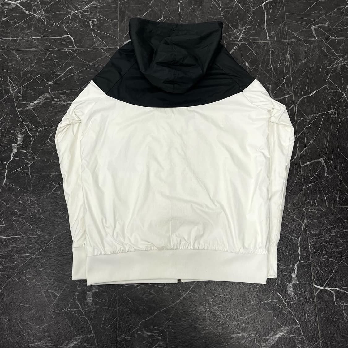 XL 나이키 화이트 윈드러너 바람막이 상품이미지5