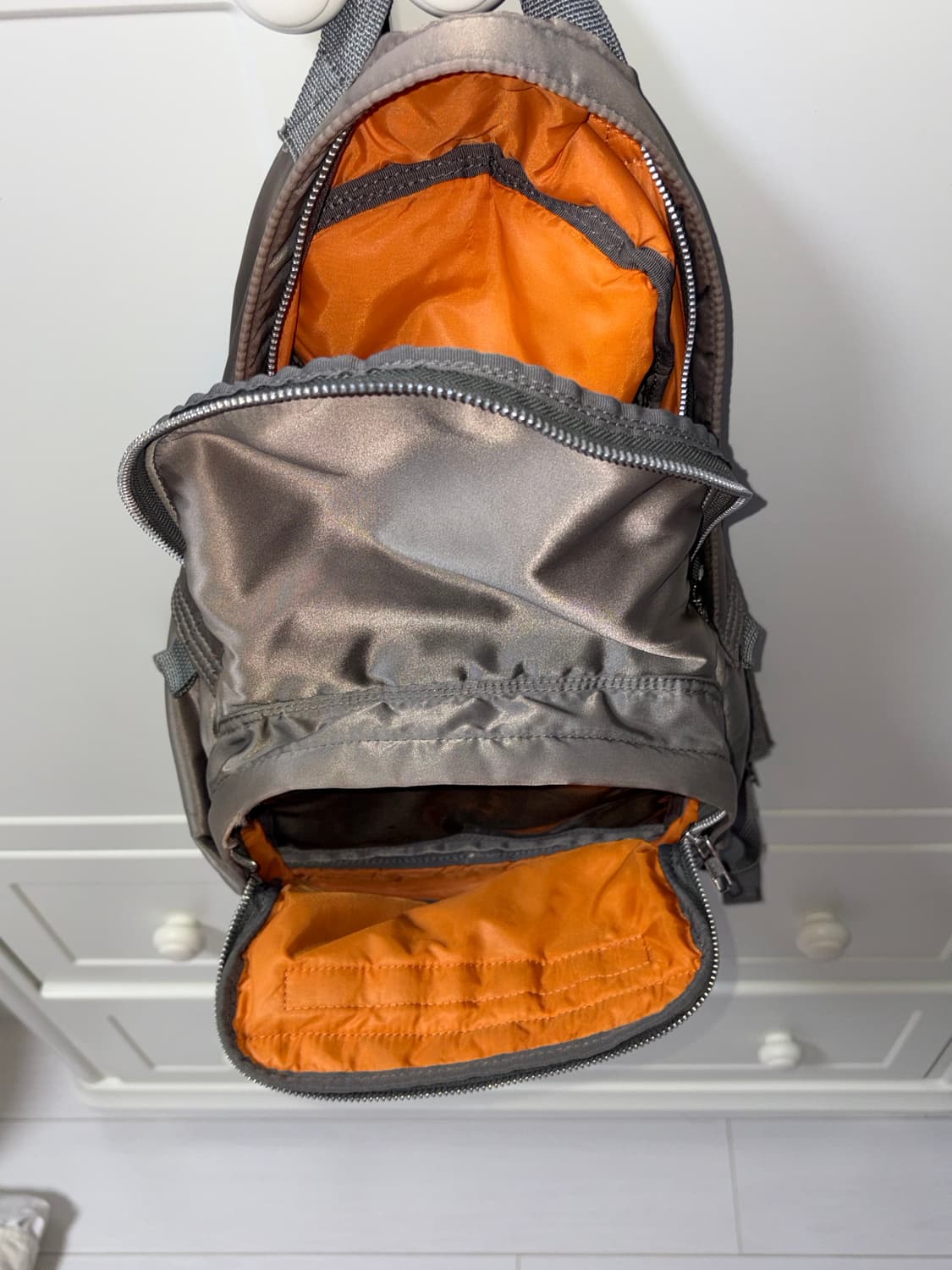 요시다 포터 탱커 데이팩 백팩 실버 그레이 상품이미지6