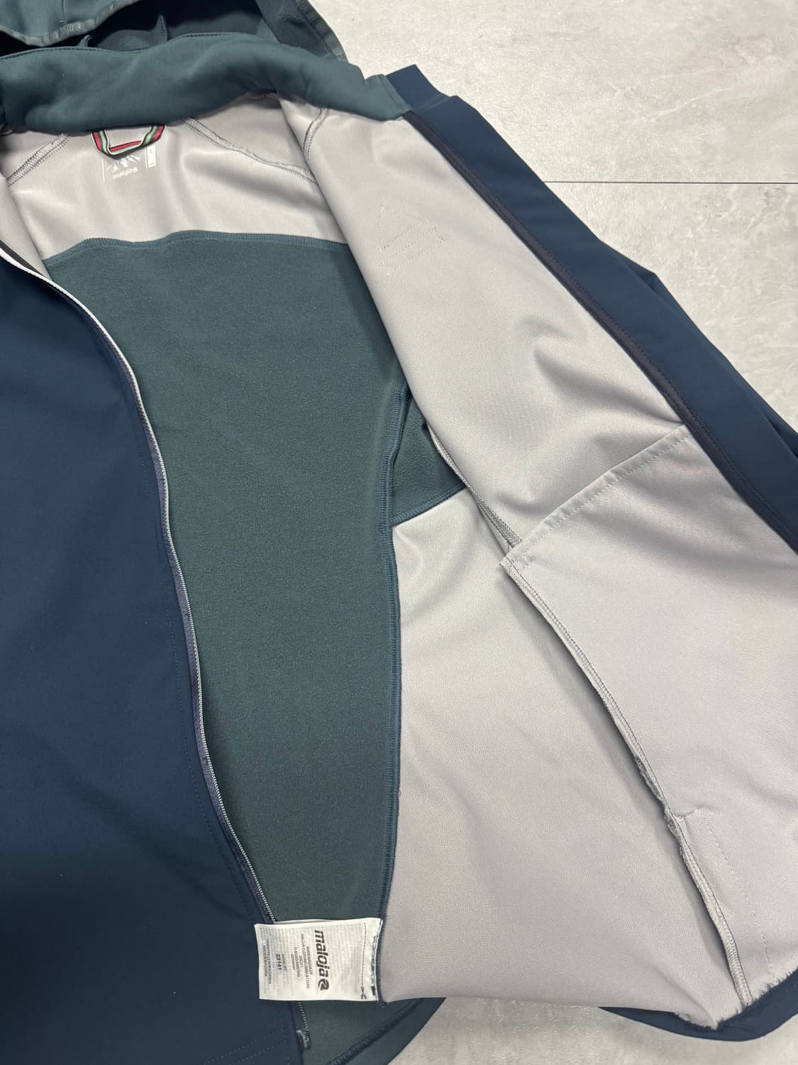 말로야 바람막이 상품이미지3