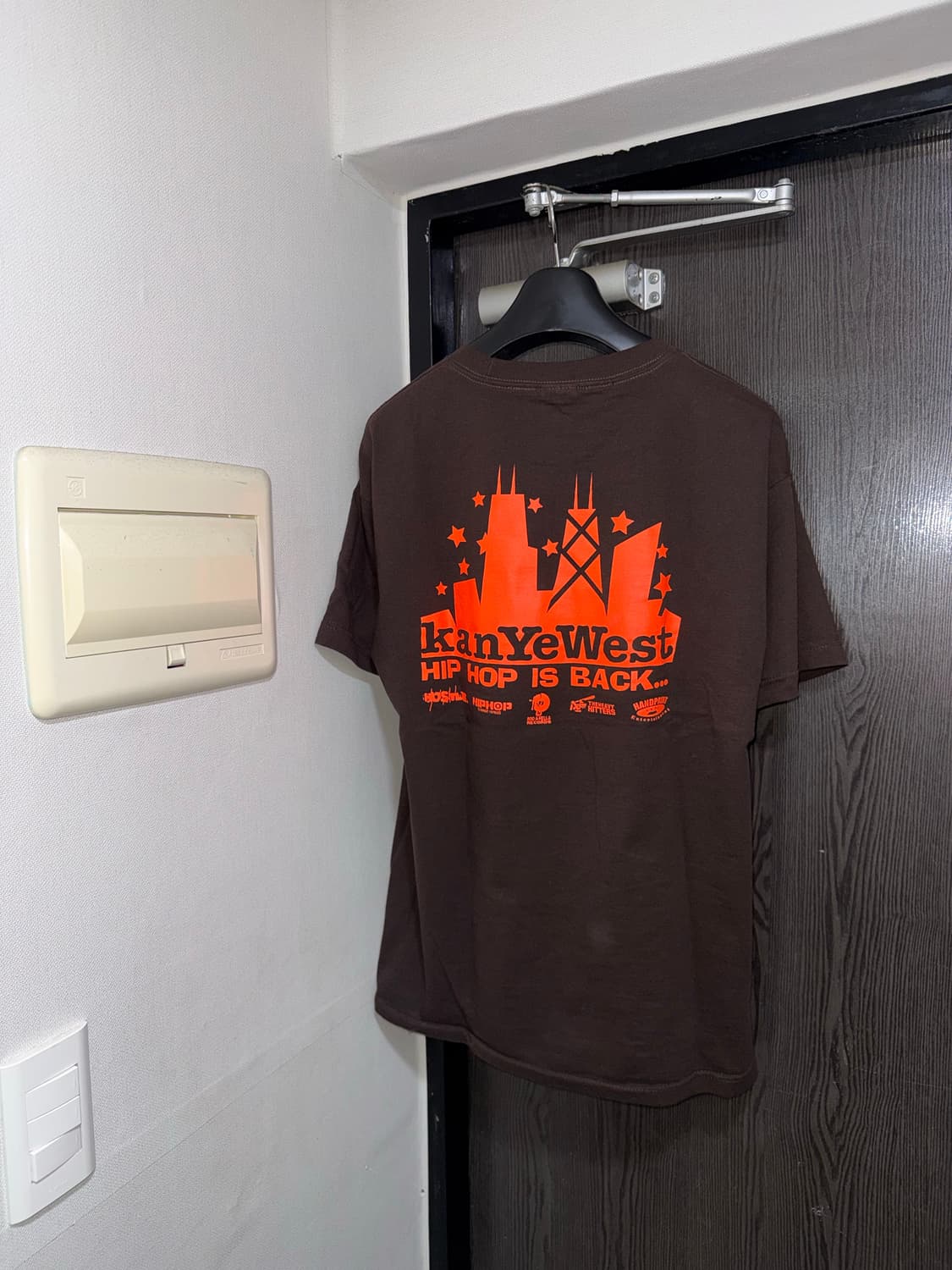 2004 칸예 웨스트 college drop out 티셔츠 상품이미지3