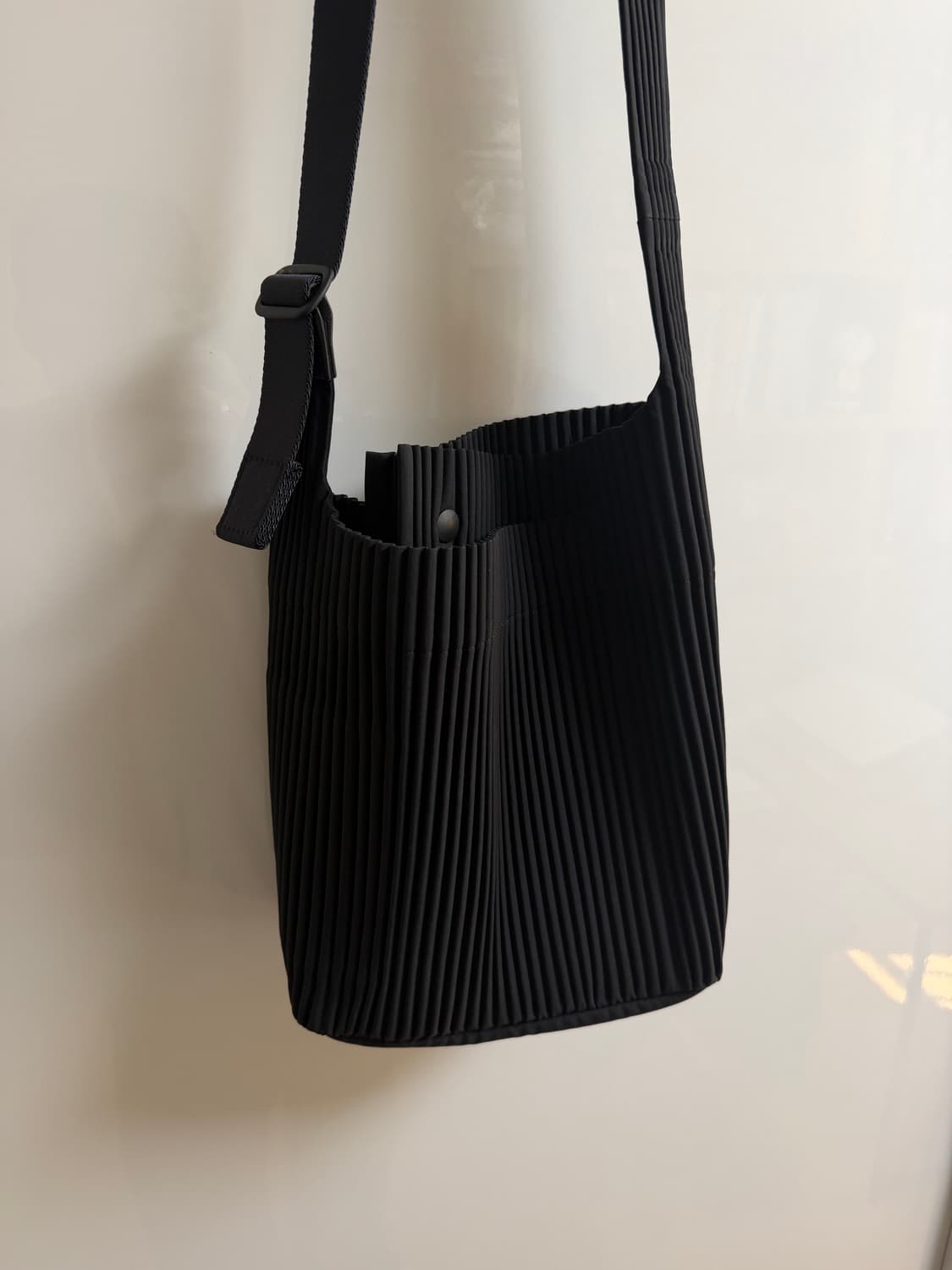 이세이미야케 옴므플리세 유틸리티백 S 상품이미지1