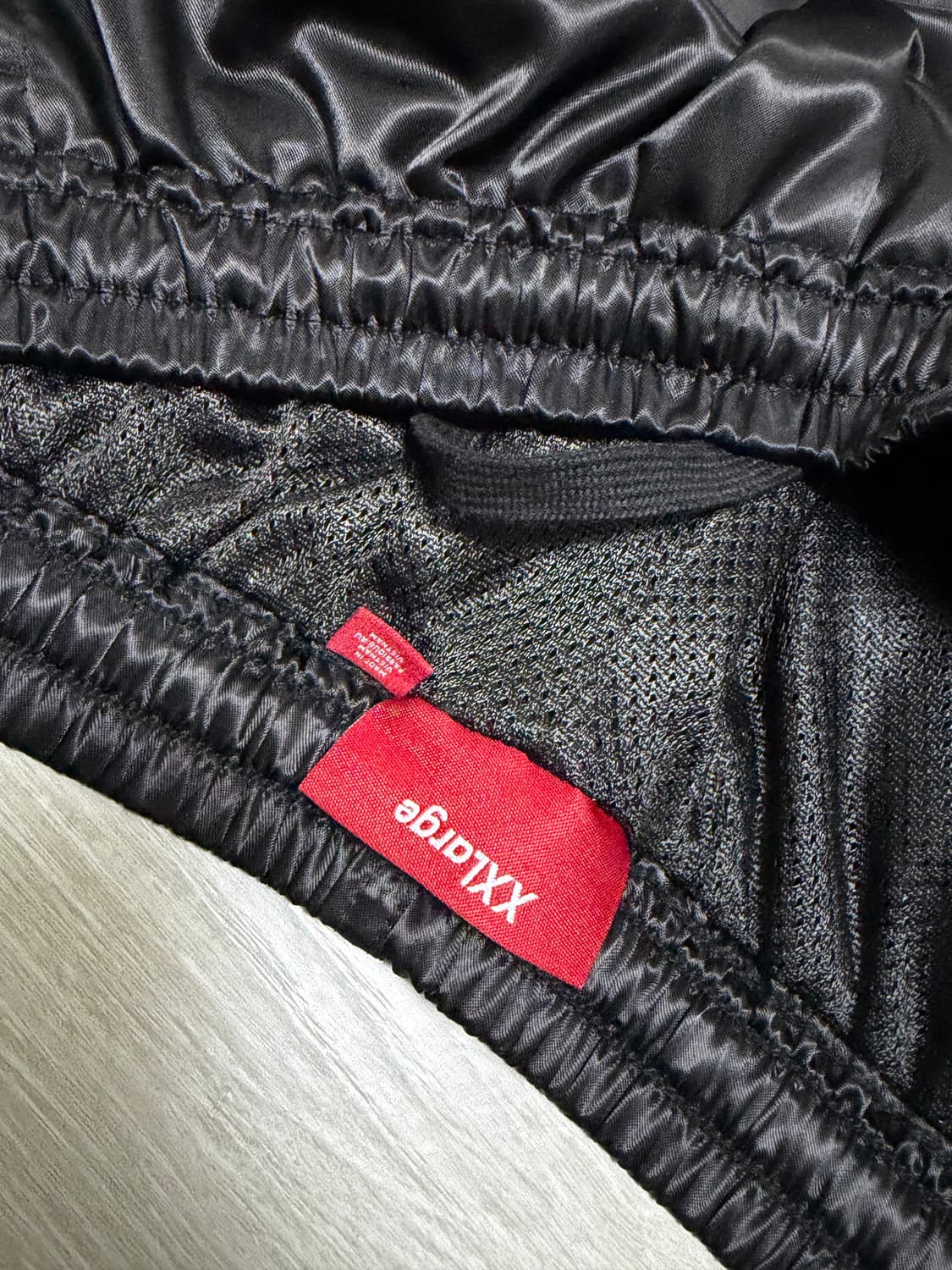 [XXL]슈프림 사틴 트랙 팬츠 24SS 상품이미지4