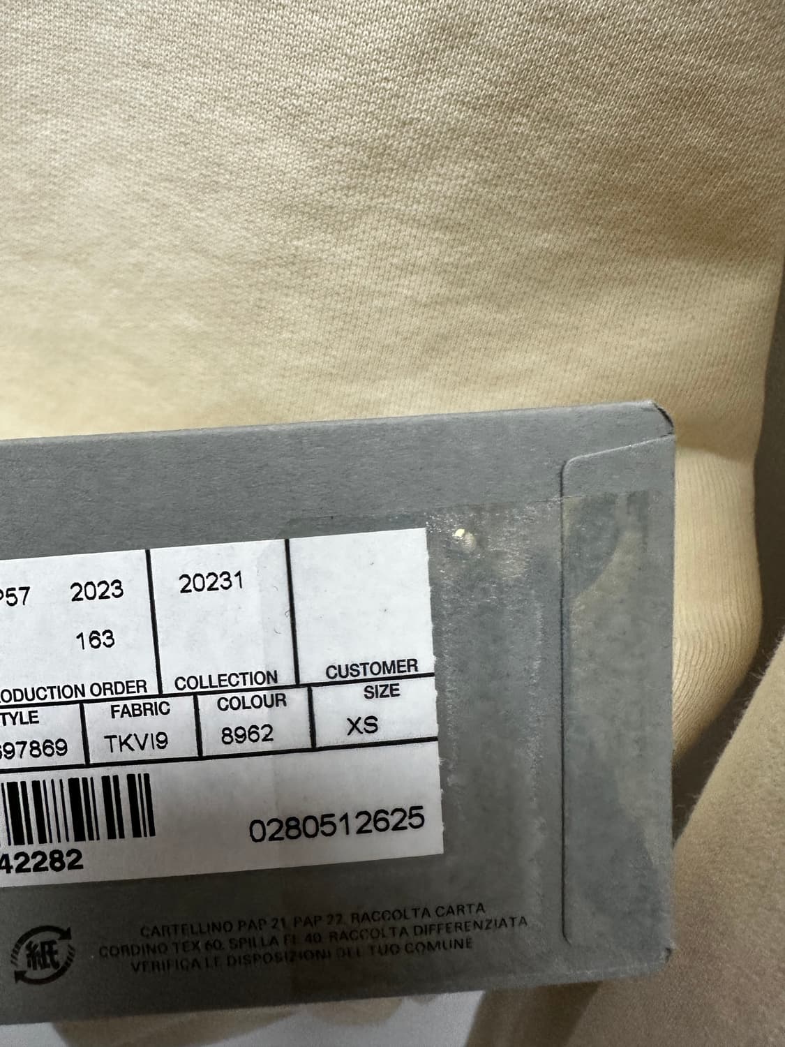 발렌시아가 웨이브로고 자수 맨투맨(크롭핏) 상품이미지7