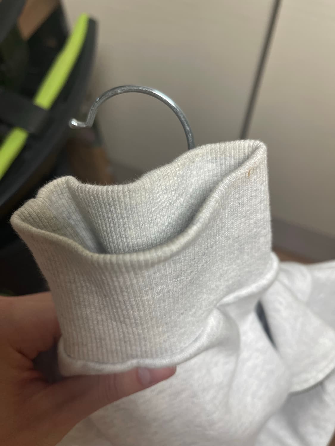 아이앱 스튜디오 아노락 맨투맨  상품이미지4