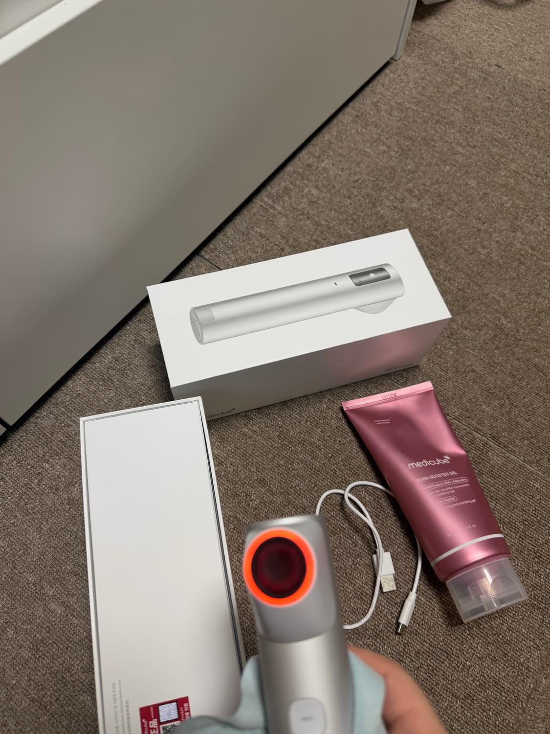 메디큐브 에이지알 하이포커스샷+PDRN 부스터젤 상품이미지5