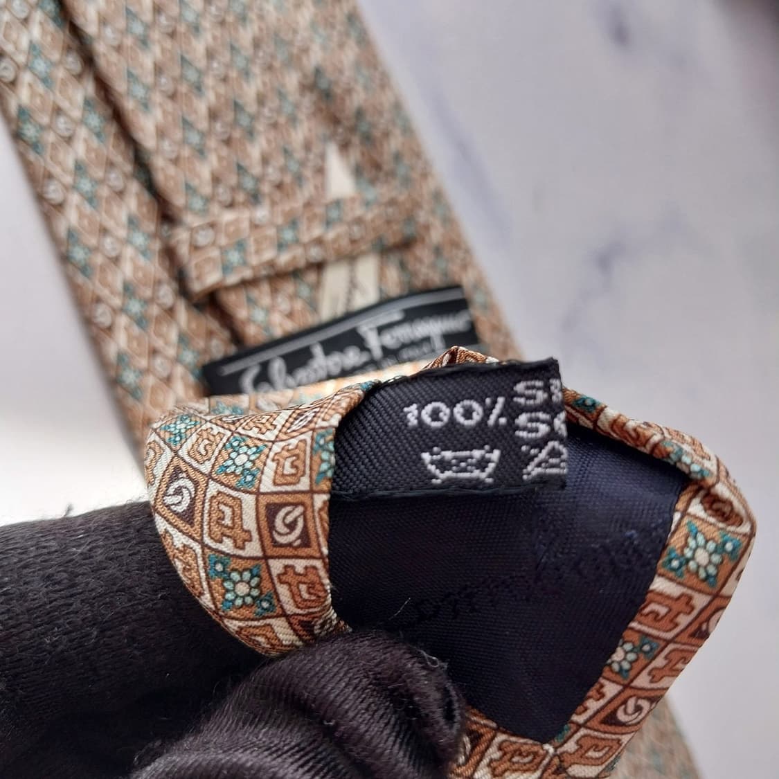 살바토레 페라가모 실크 브라운 패턴 넥타이 9.3cm A+등급 K2401 상품이미지10