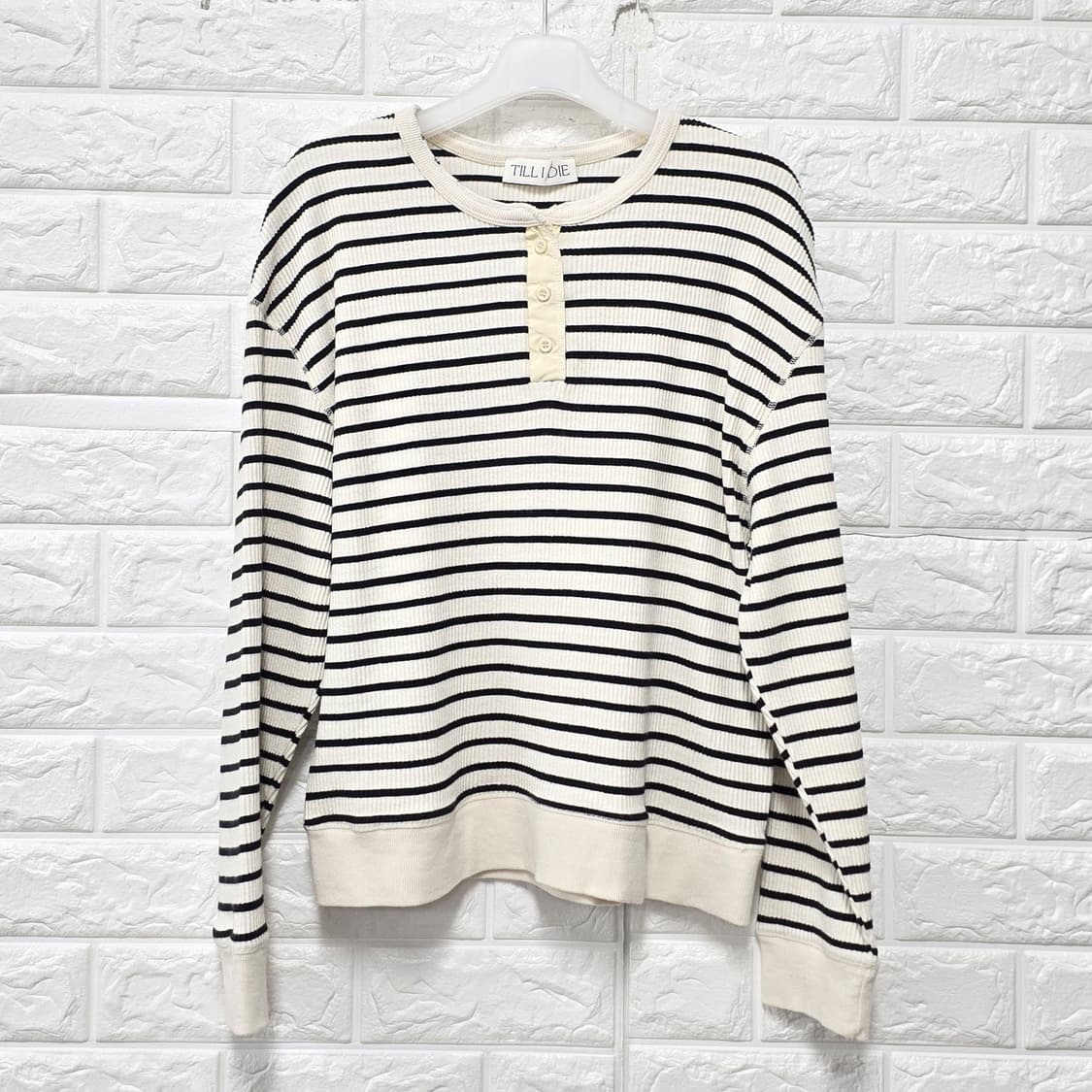 택포_ 틸아이다이 TILL I DIE 스트라이프 헨리넥 FREE 상품이미지1