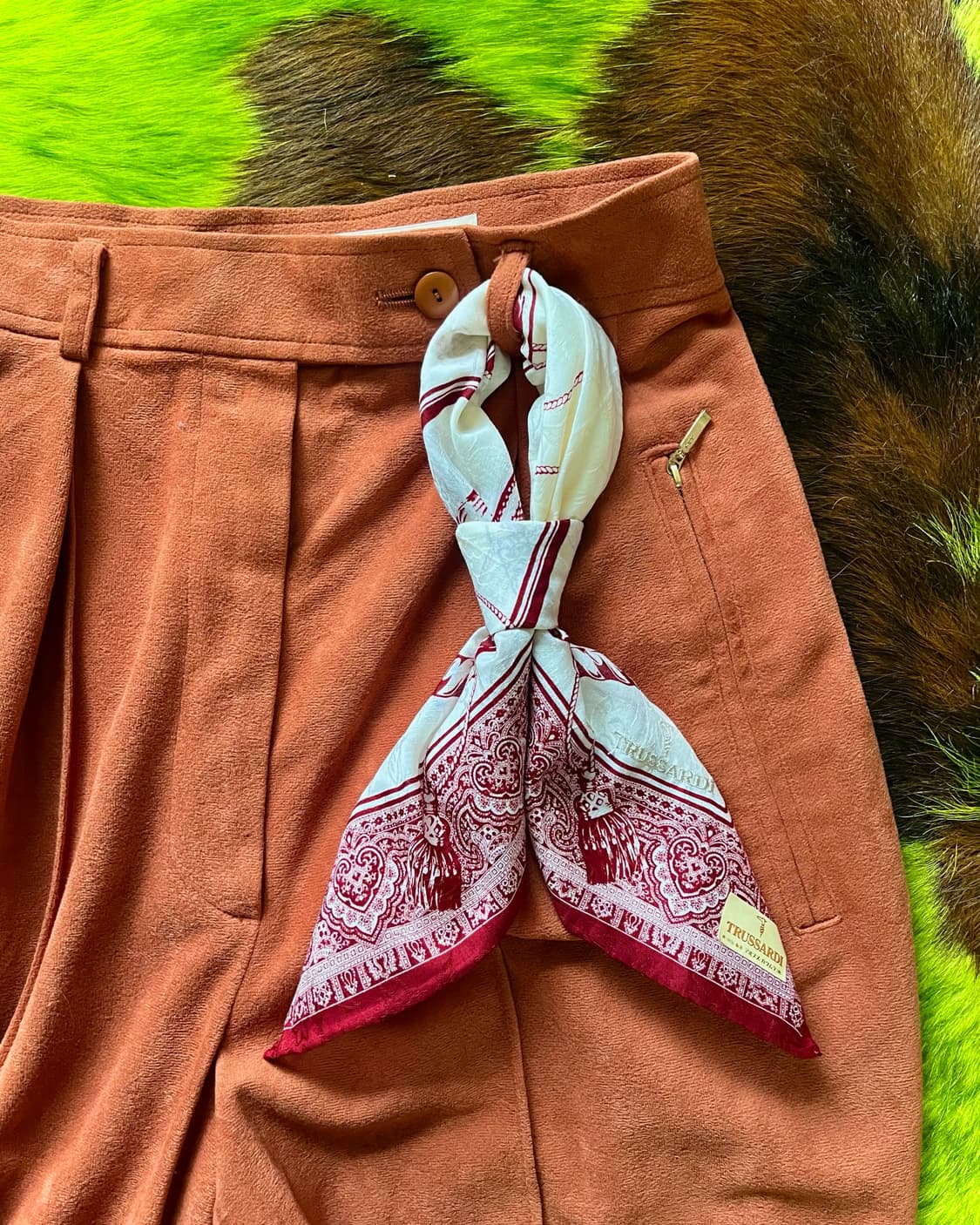1980-90s Old TRUSSARDI Bandana Scarf 상품이미지3