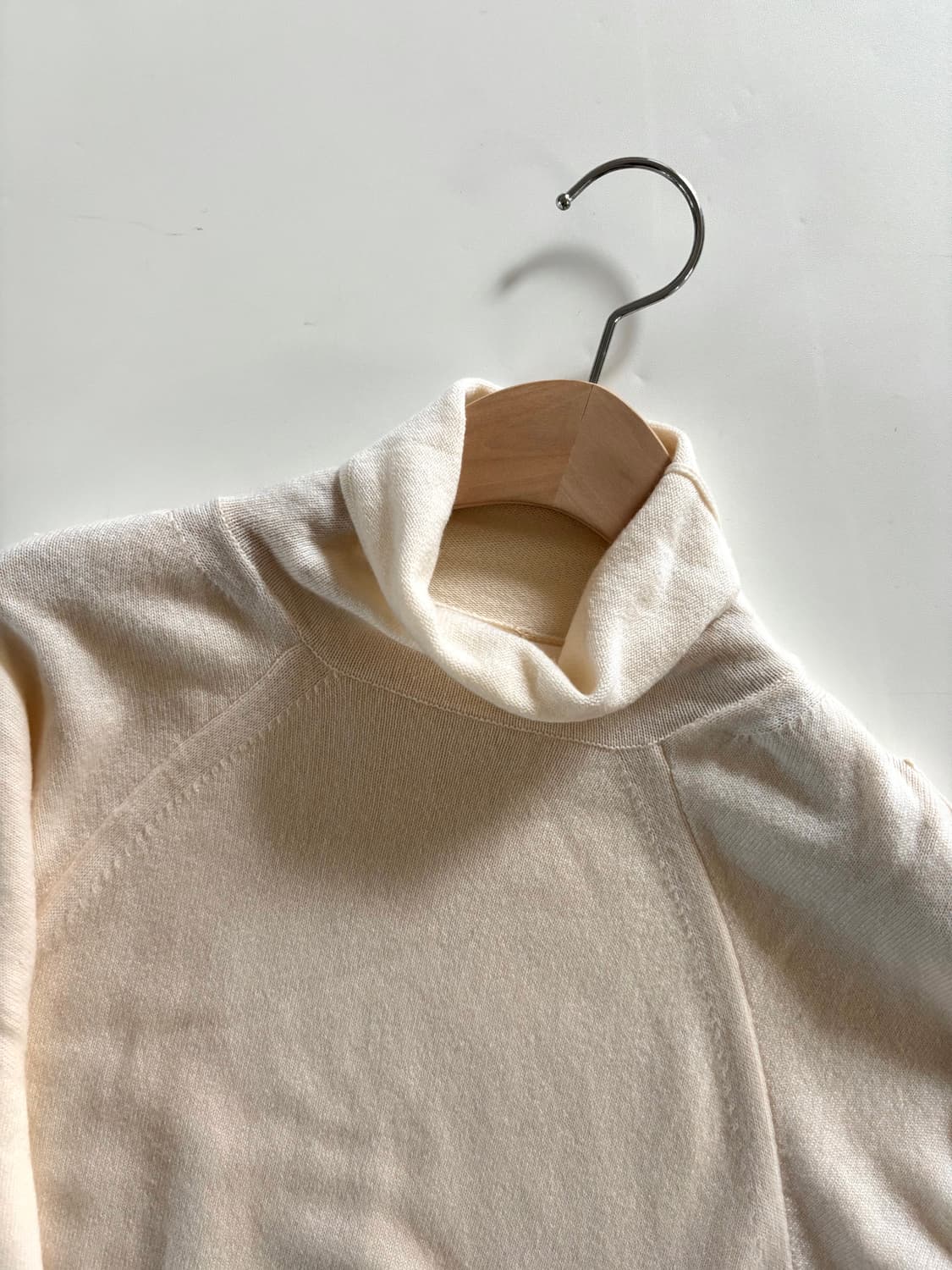 Tom Ford 톰포드 아이보리 캐시미어 터틀넥 니트 상품이미지10