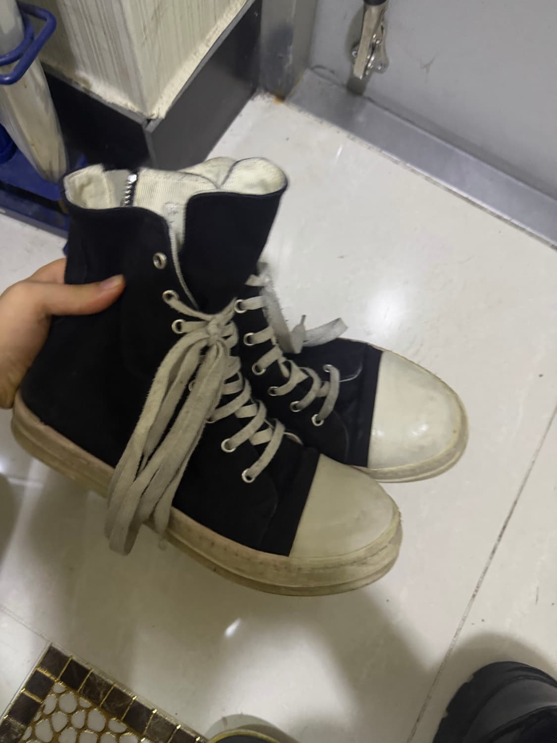 릭오웬스 라몬즈(42) 상품이미지8