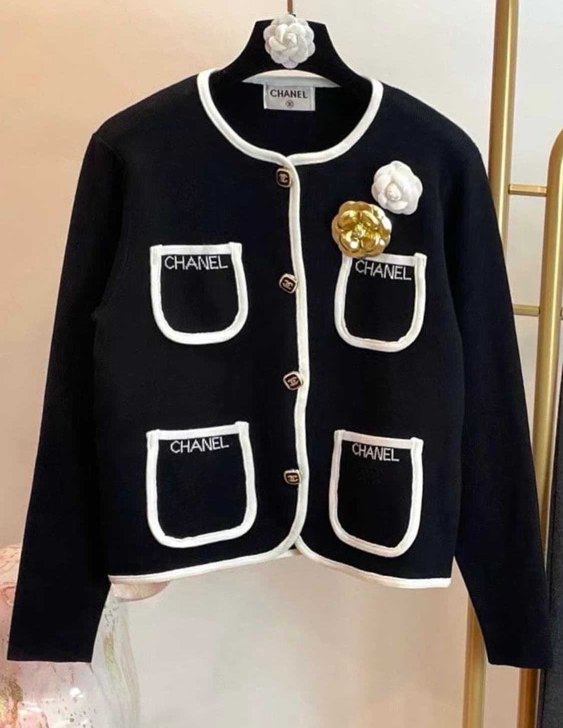 (새상품)샤넬가디건 상품이미지3
