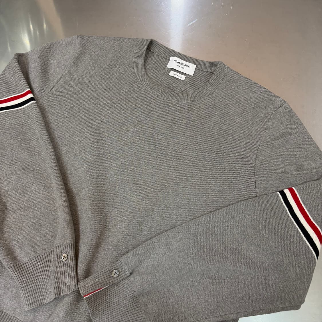 톰브라운 밀라노스티치 암밴드 니트 상품이미지3