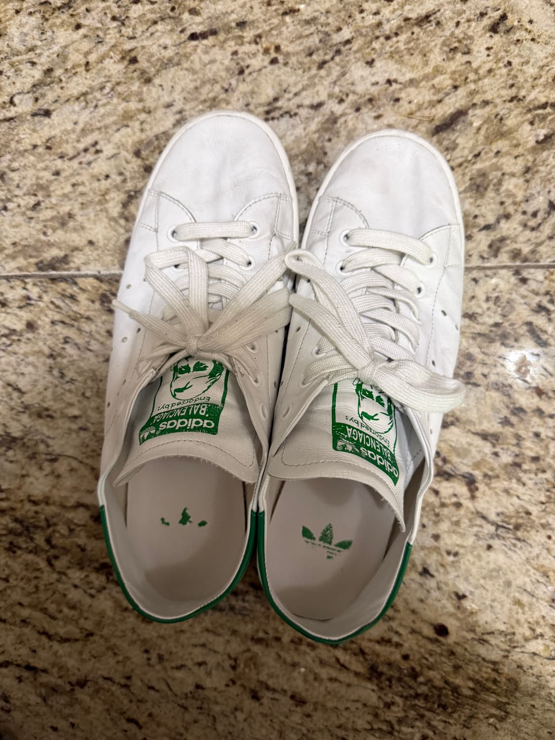 발렌시아가 스탠스미스 42 상품이미지1