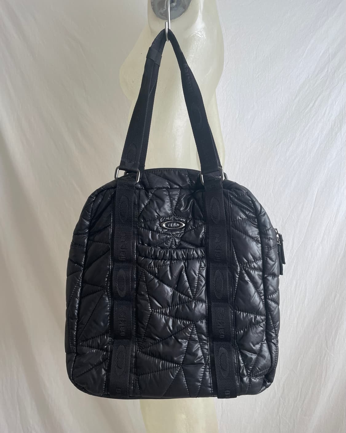 Oakley 오버사이즈드 숄더백 상품이미지1