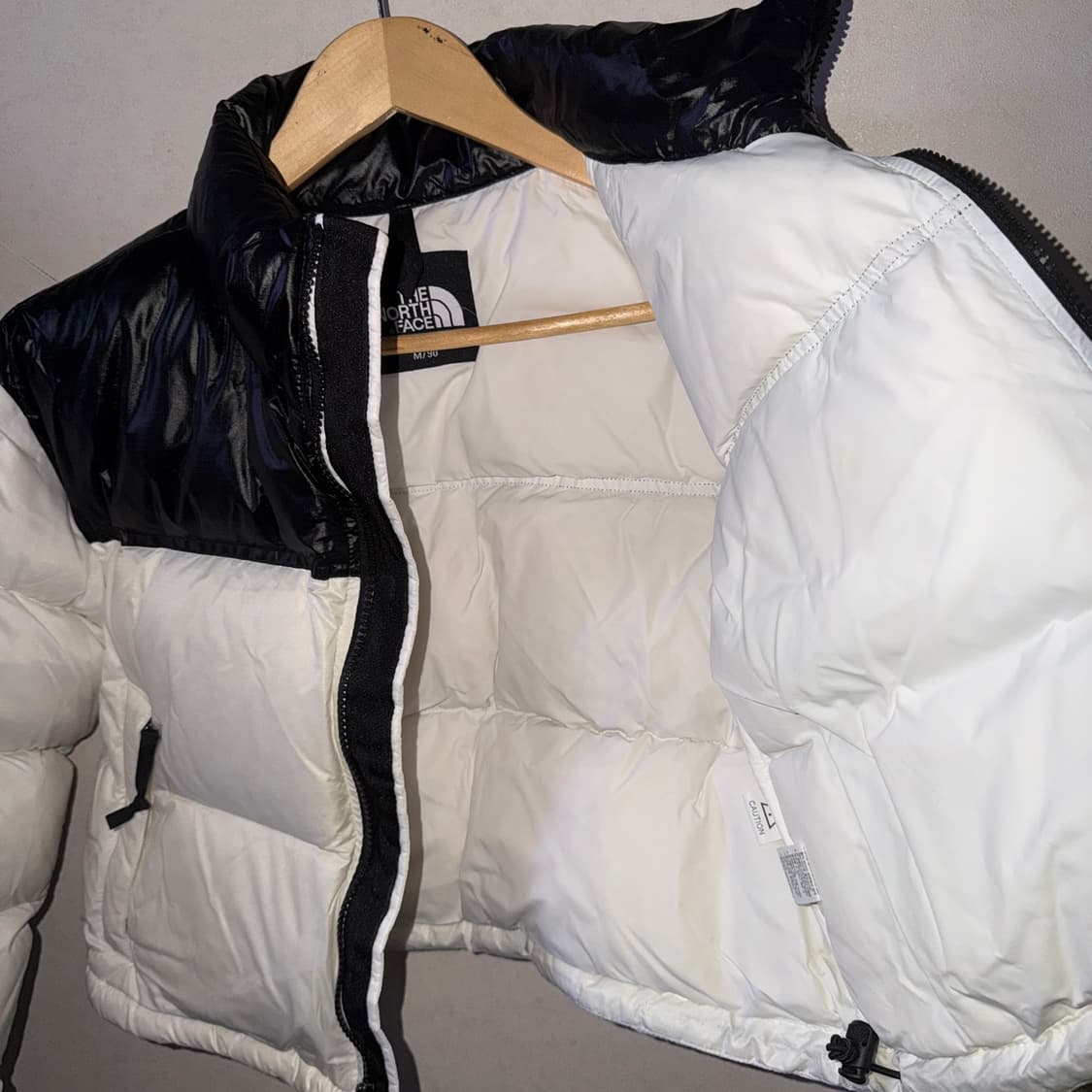 노스페이스 여성 눕시 숏 자켓 화이트 NJ1DP96B (90) 상품이미지7