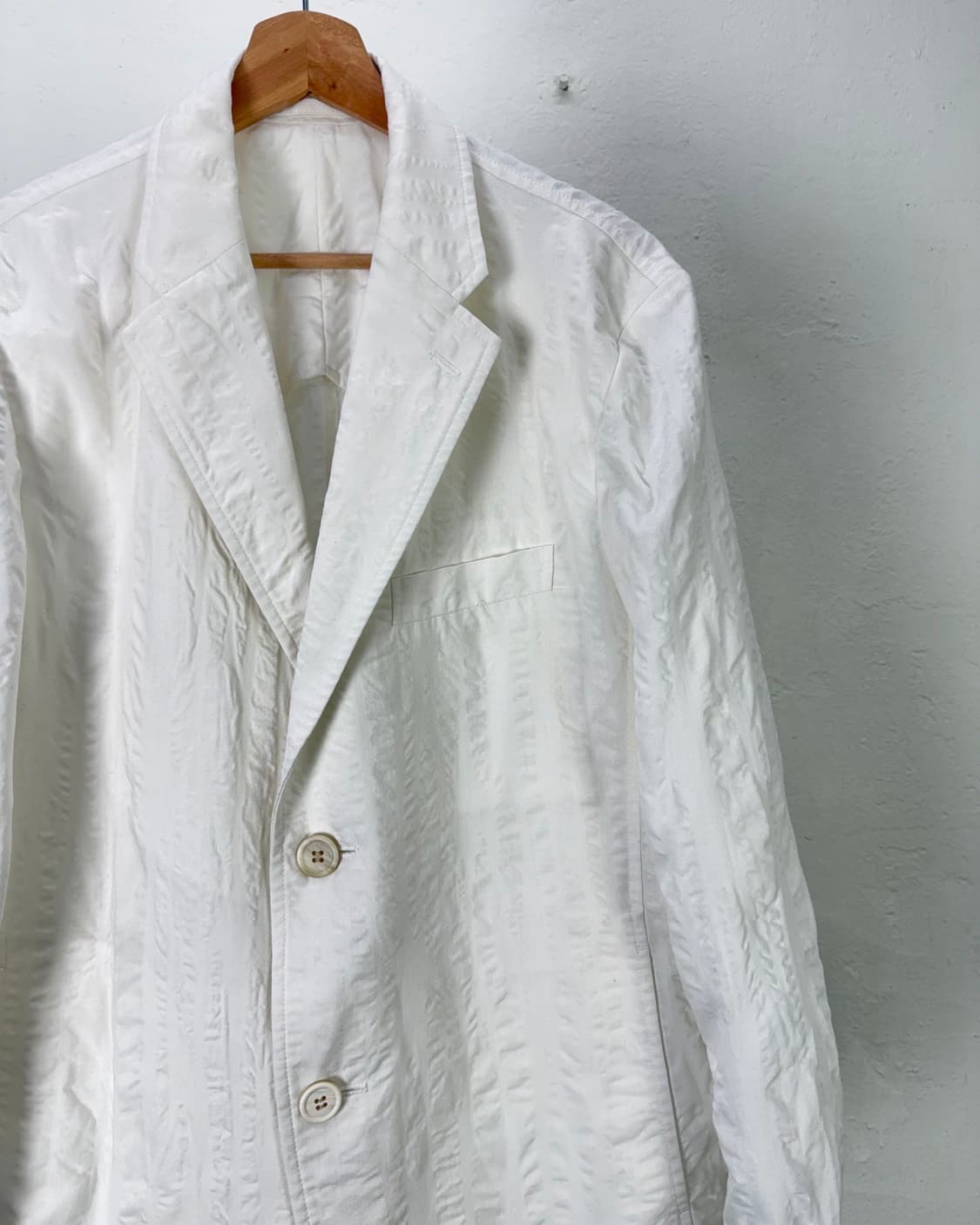 이세이미야케 맨 화이트 핀스 플리츠 링클 2b 블레이저 상품이미지3