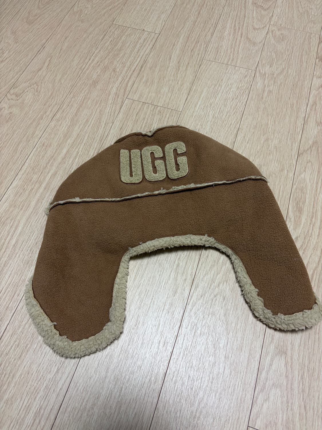 ugg 트래퍼 햇 상품이미지1
