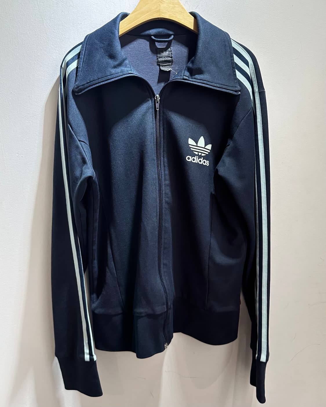 L 아디다스 파이어버드 유로파 네이비 민트 트랙탑 상품이미지2