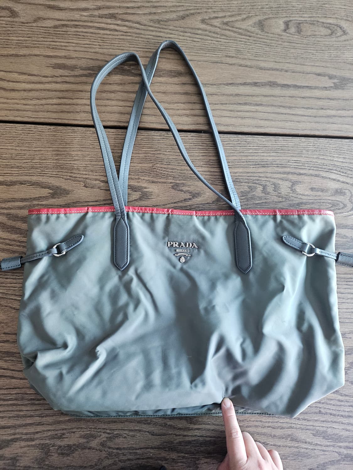 정품 프라다 쇼퍼백 상품이미지4