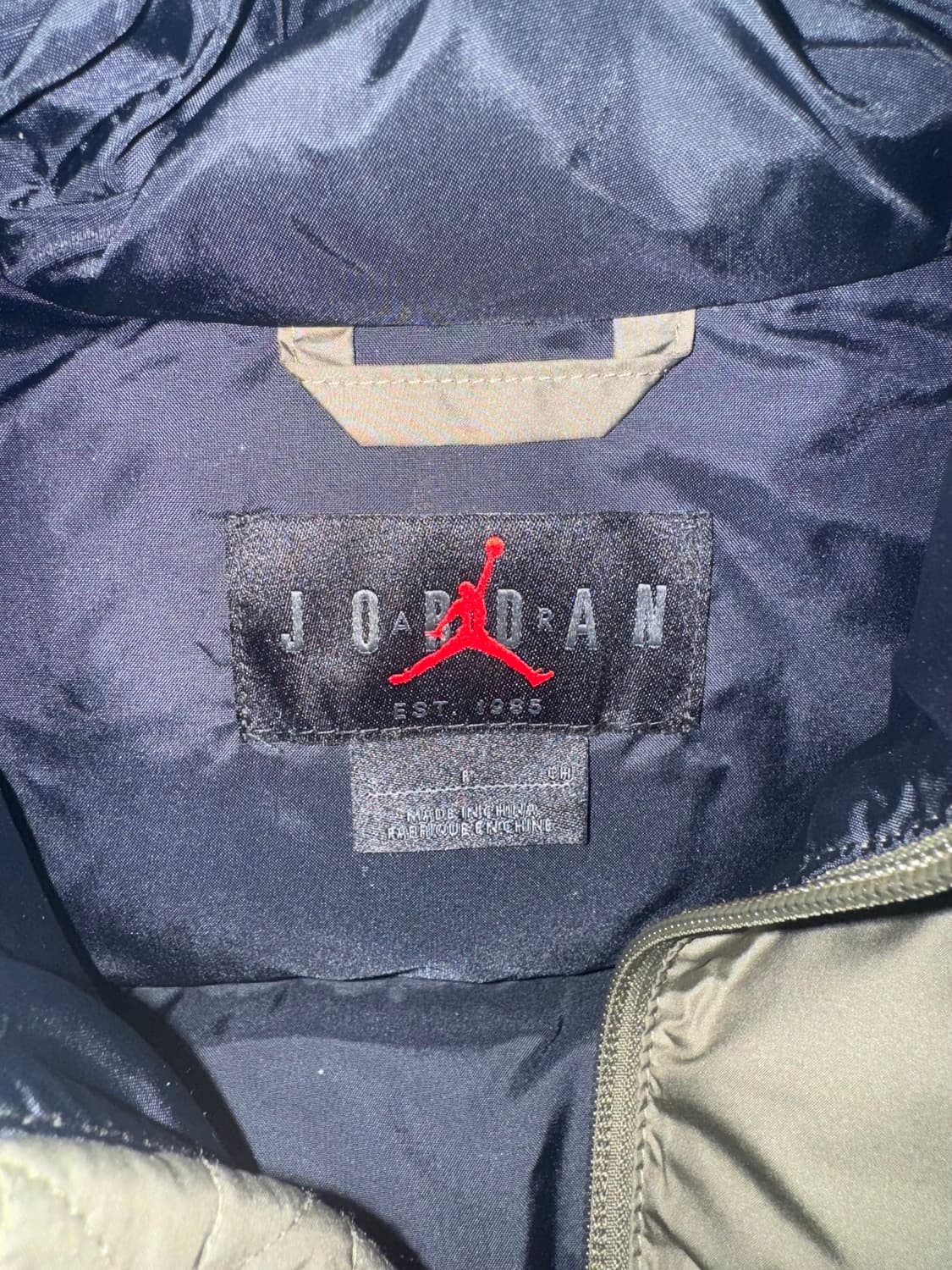 조던 패딩 카키 95 상품이미지4