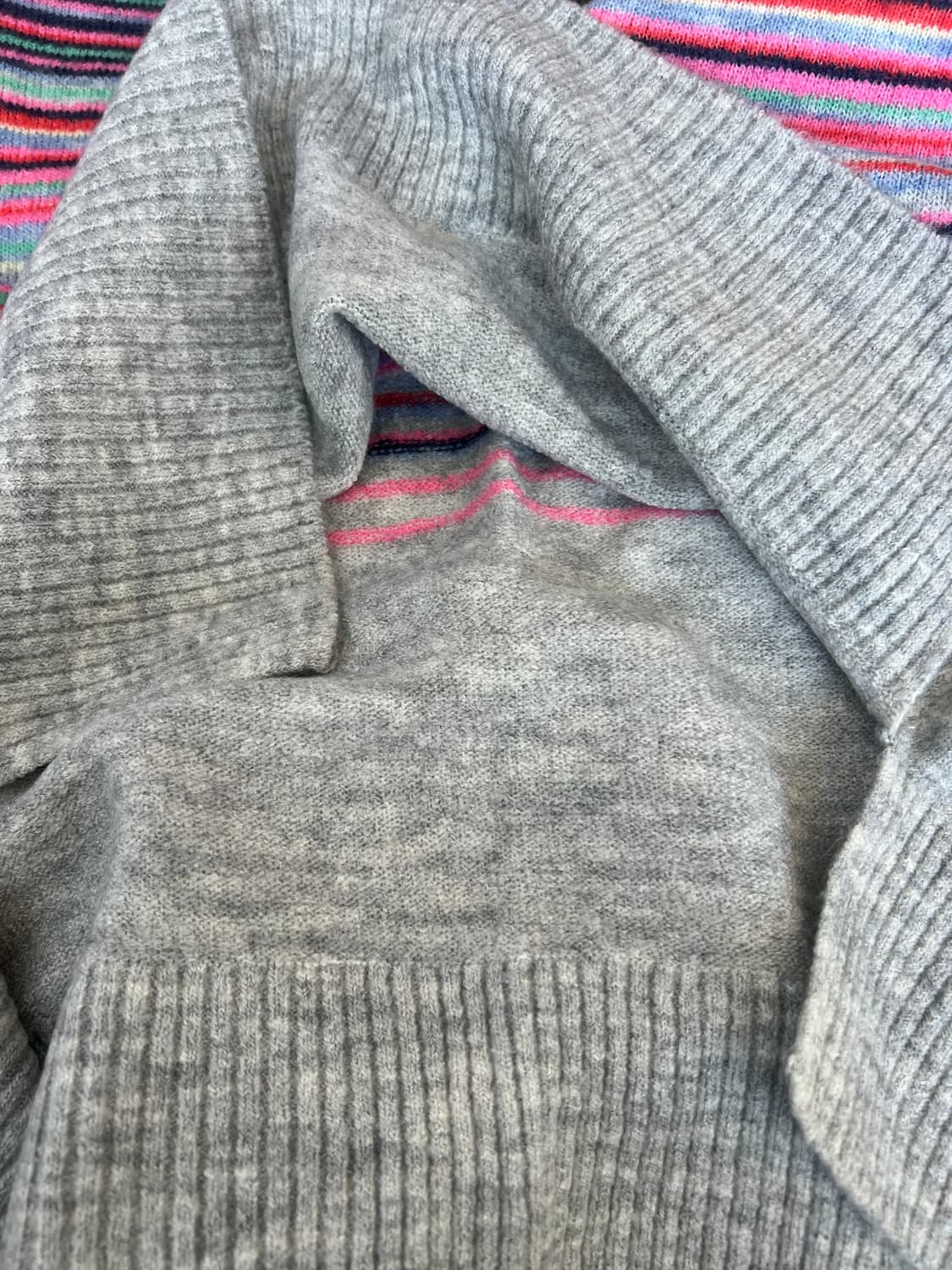 갭 GAP 여성 그레이 니트티셔츠 라운드니트  상품이미지6