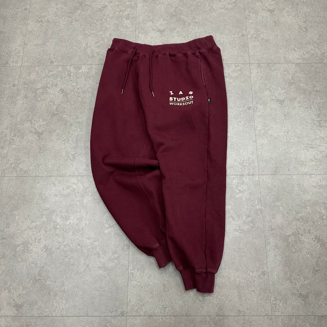 XL 아이앱스튜디오 X 웍스아웃 남자 조거팬츠 상품이미지1