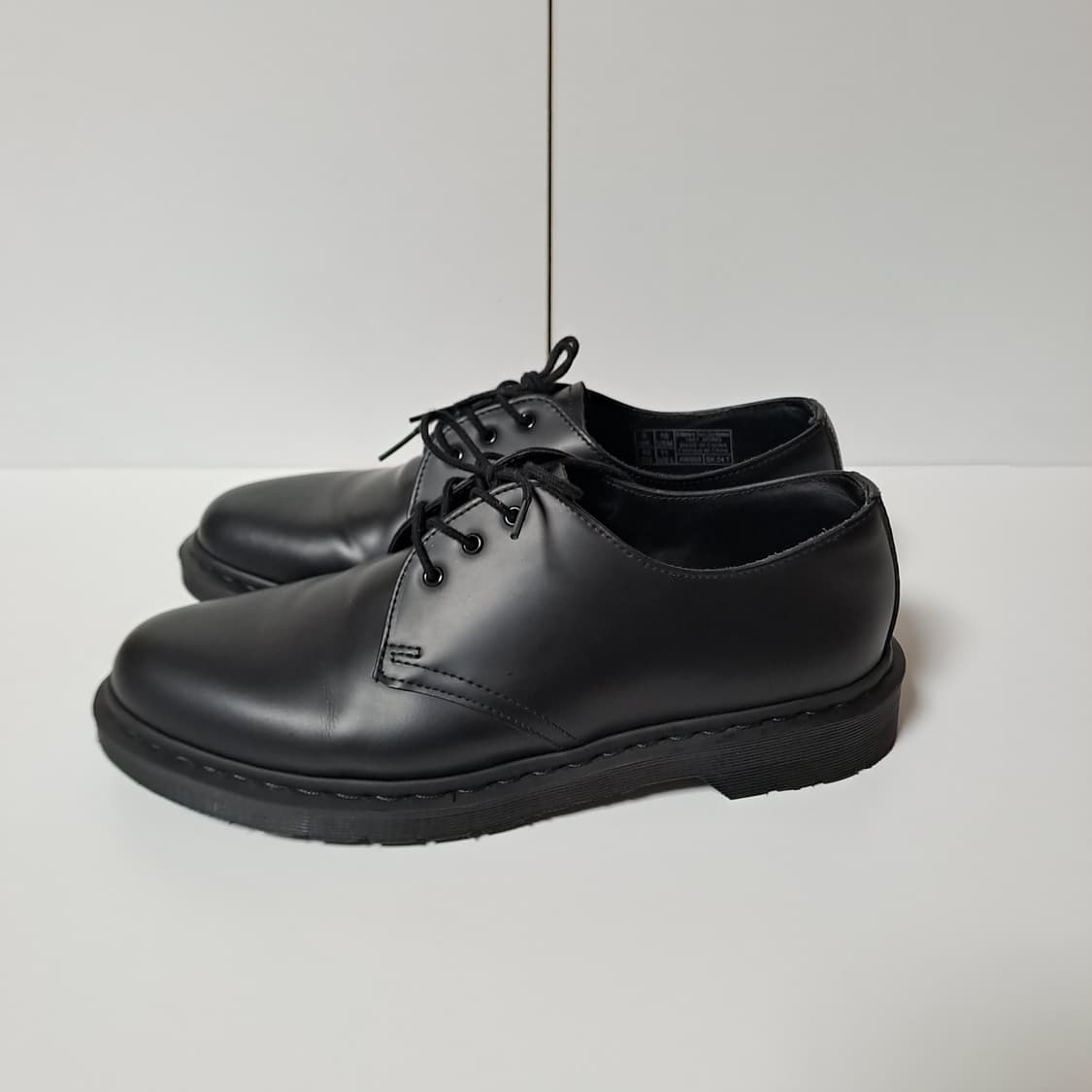 (택포) 닥터마틴 1461 모노 UK9 280 B682 상품이미지4