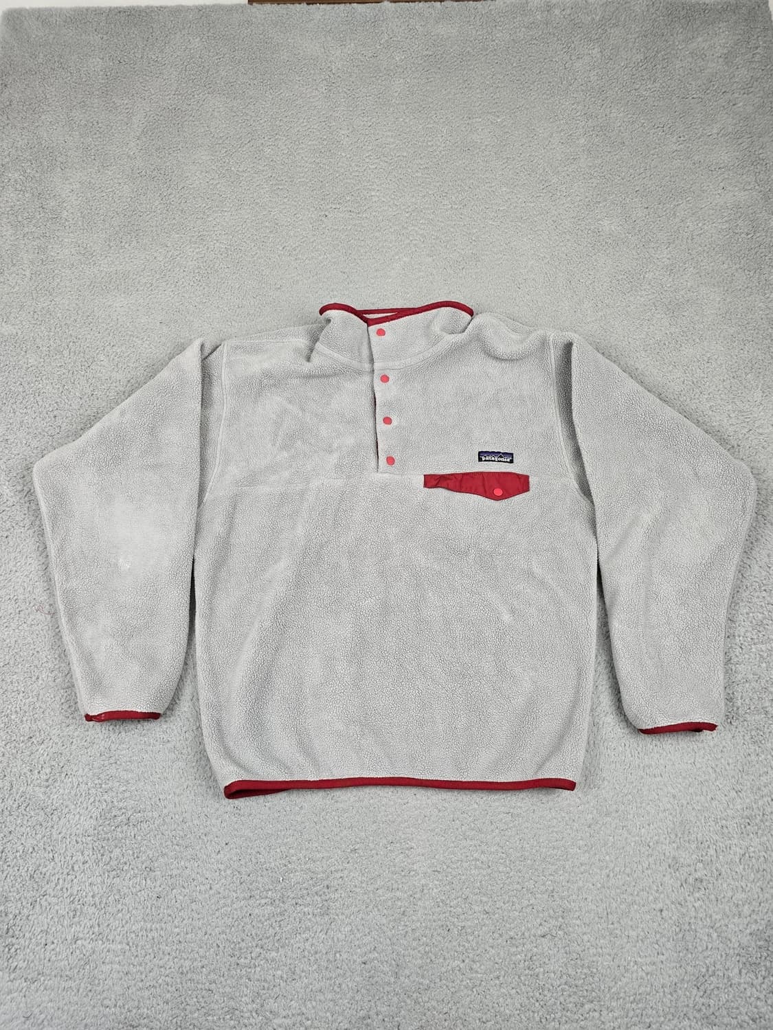 10s 파타고니아 신칠라 스냅-T 그레이/레드 상품이미지1