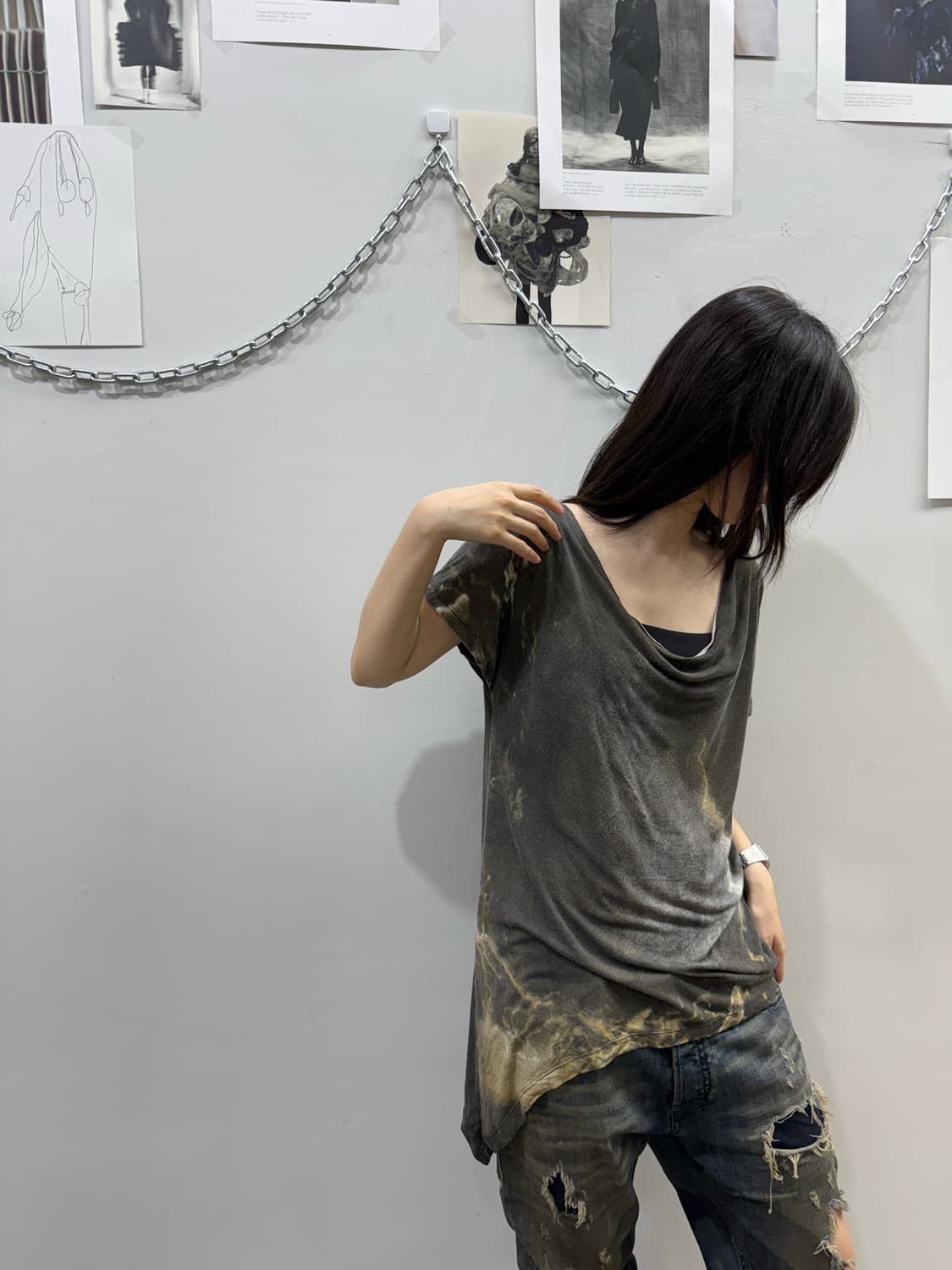 릴리전 그런지 실루엣 티셔츠 상품이미지1