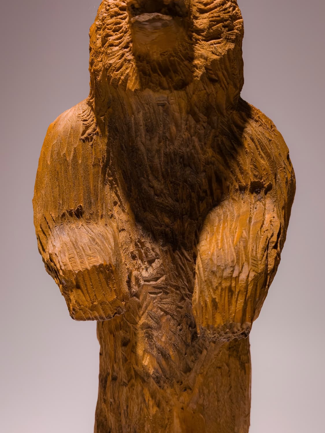 Hand-carved Wooden Standing Bear 상품이미지9