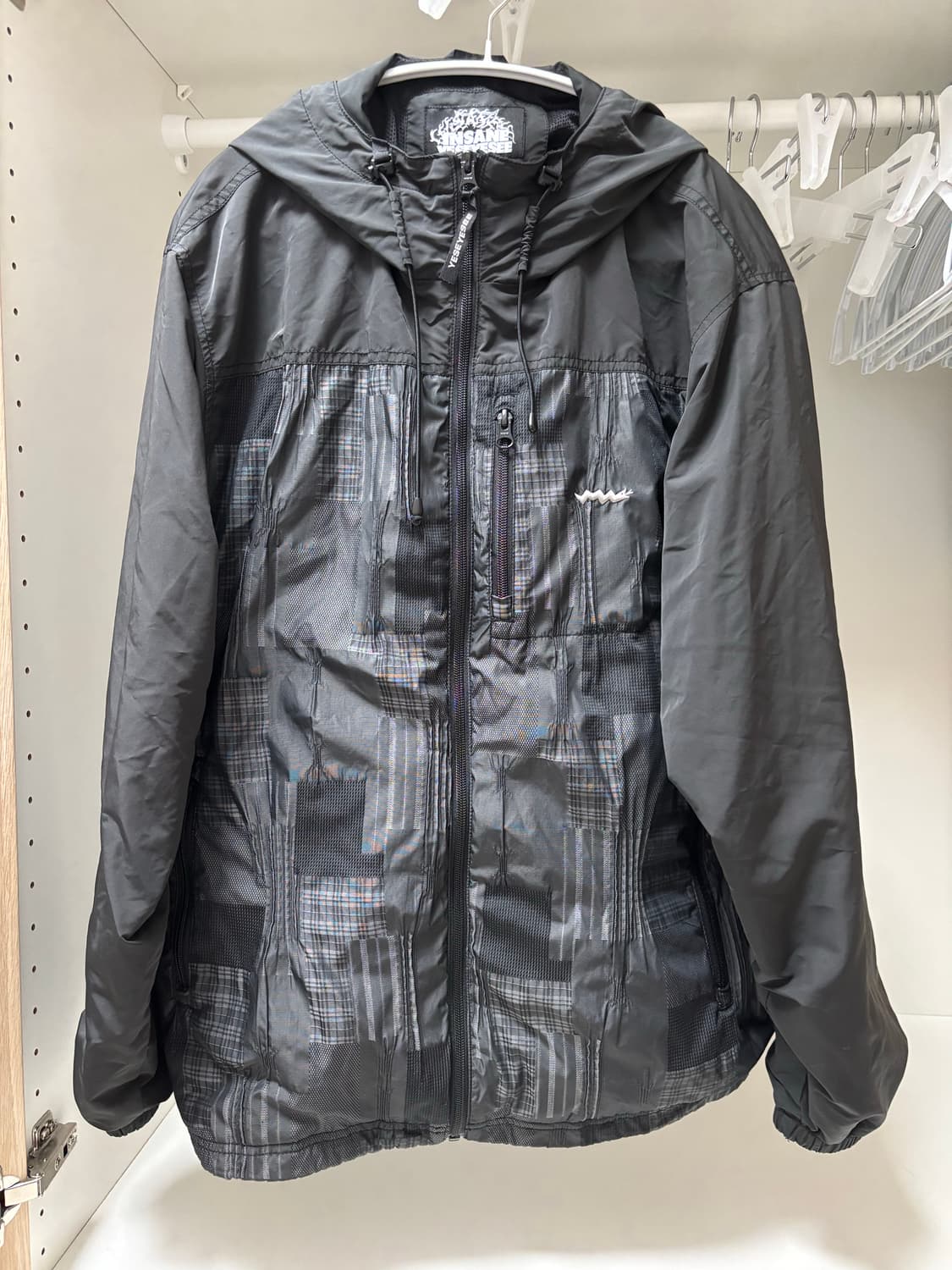예스아이씨 패치워크 체크 후드 자켓 집업 바람막이 M 블랙 상품이미지1