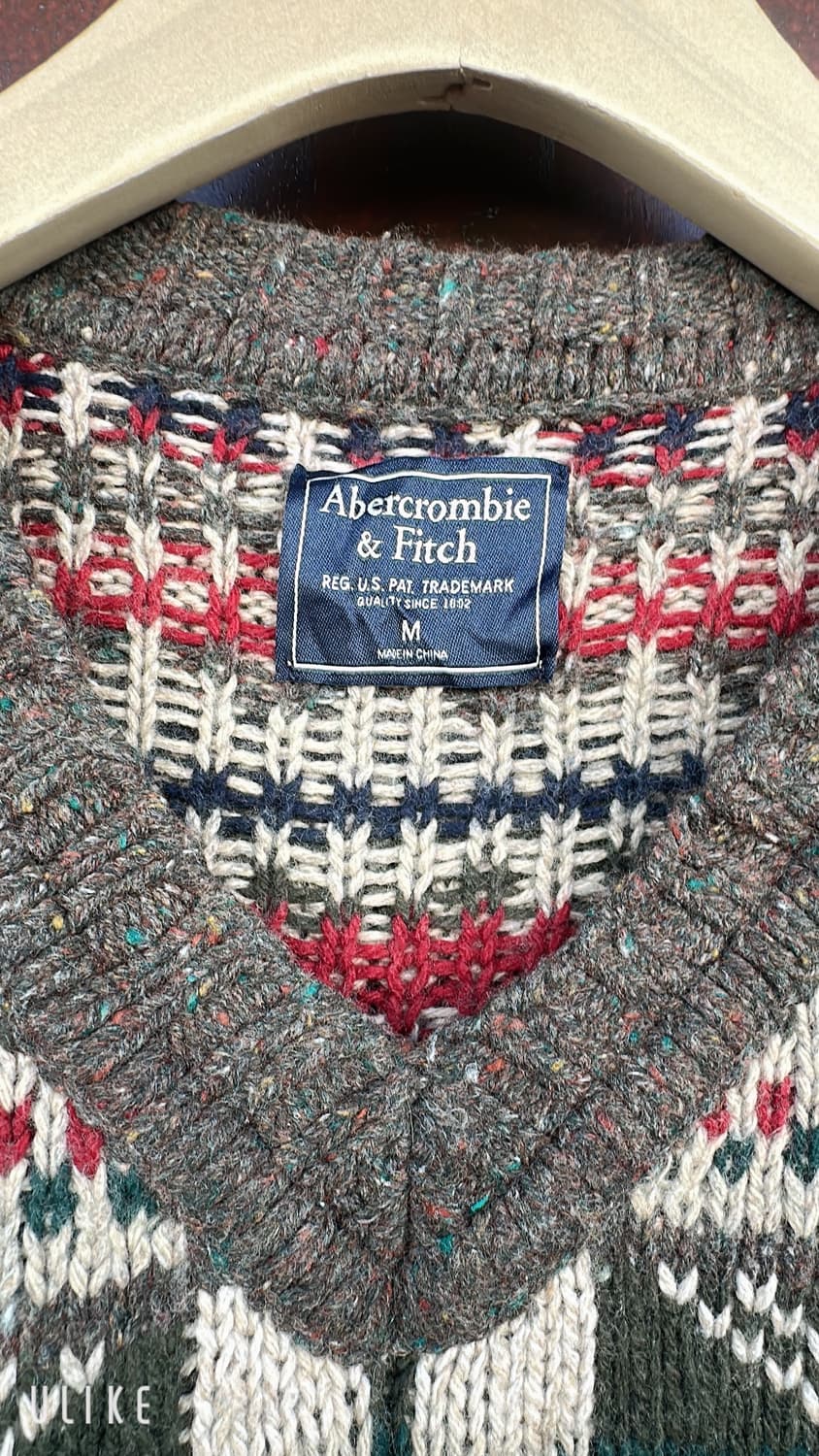 아베크롬비 앤 피치(Abercrombie & Fitch) 노르딕 패턴  상품이미지3