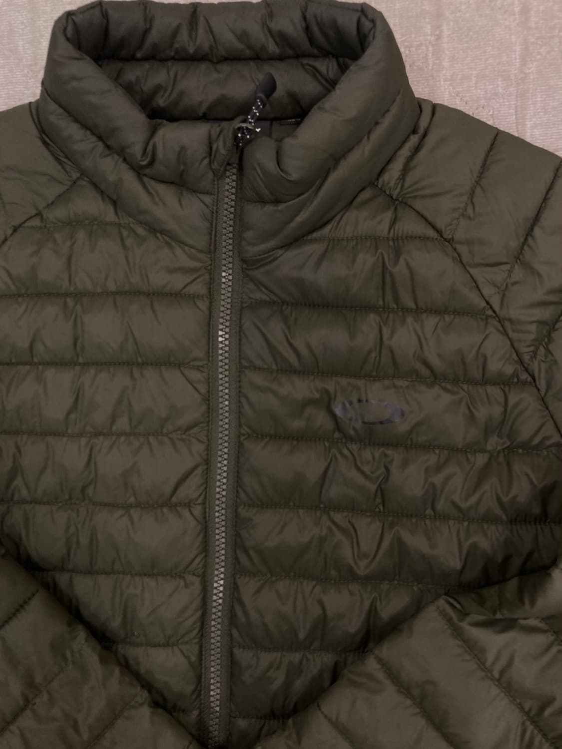 오클리 경량 패딩 상품이미지3