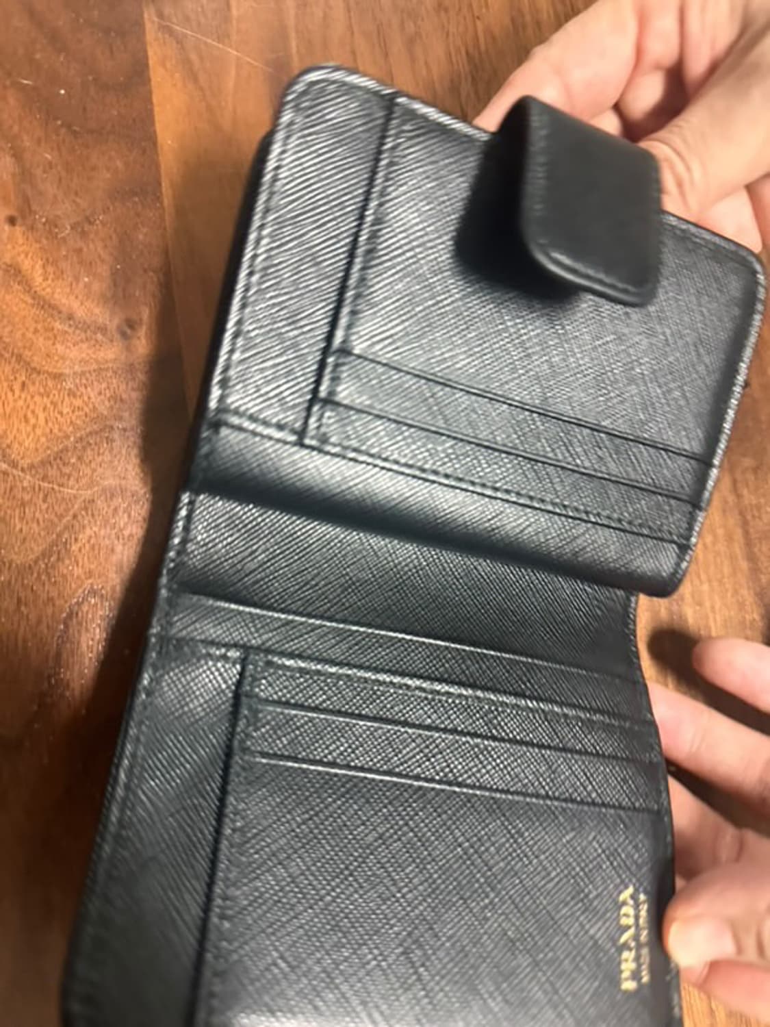 프라다 사파아노 여성용 반지갑 팝니다 상품이미지3