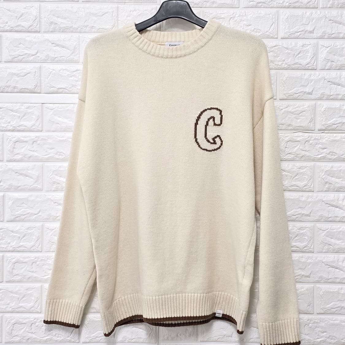 택포_ 커버낫 C 로고 니트 아이보리 L 상품이미지1