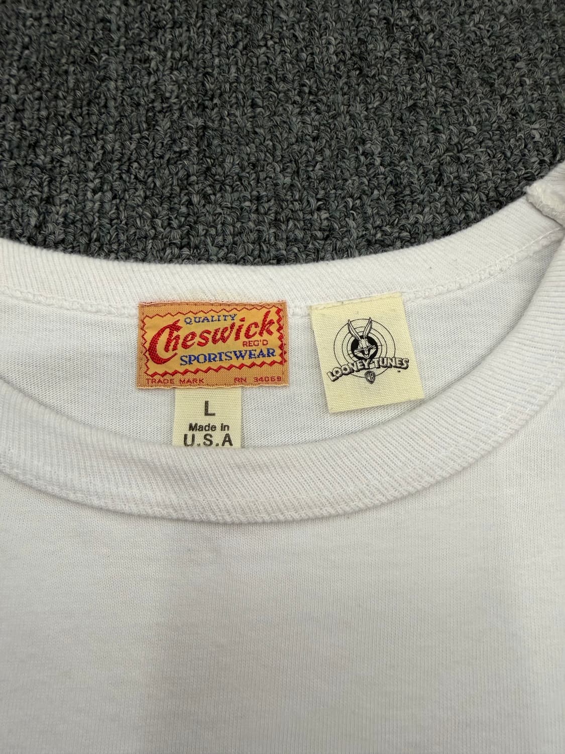 L) 체스윅X루니툰 빈티지 프린팅 반팔 티셔츠  상품이미지4