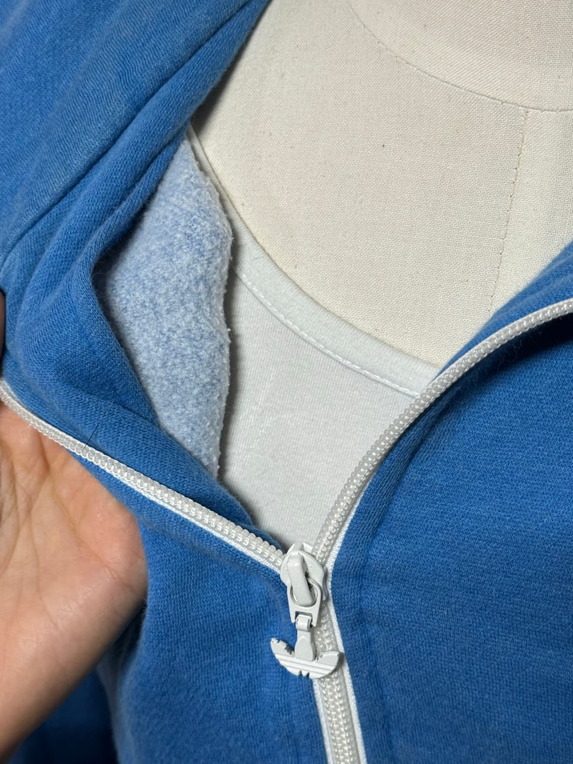 아디다스 Y2K 스카이블루 삼선 크롭 트랙탑 상품이미지6