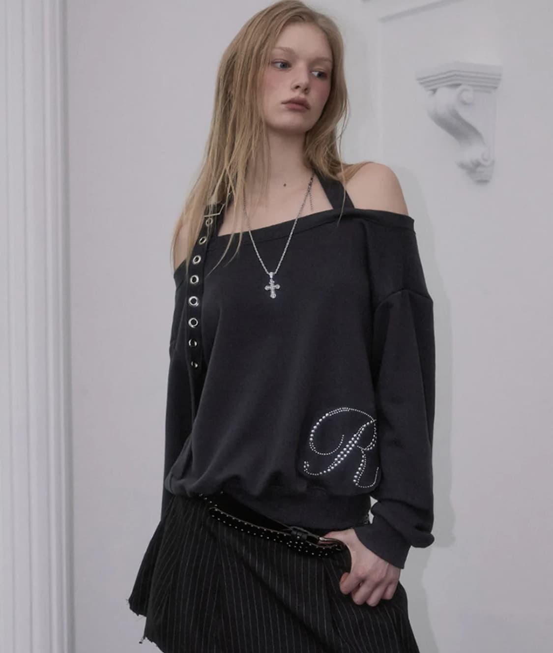 로제프란츠 Eyelet Strap Open Sweatshirt 상품이미지2