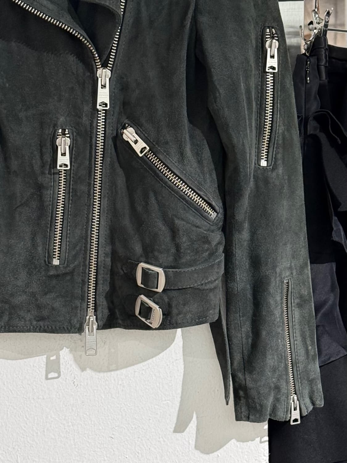 올세인츠 딥 카키 에드워즈 바이커 고트 스킨 스웨이드 자켓 상품이미지7