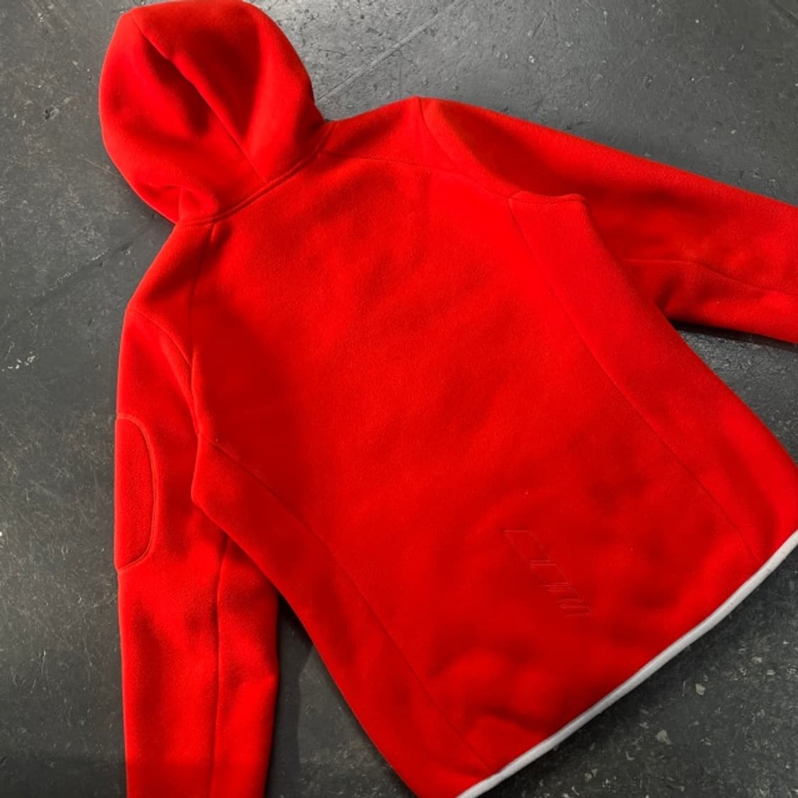 100 데상트 후리스 상품이미지5