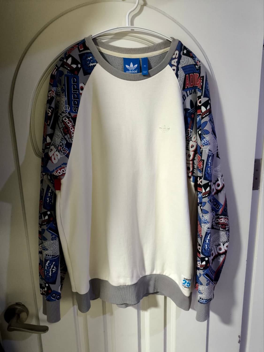 100 아디다스 x 니고 25 슬램크루 맨투맨 상품이미지1