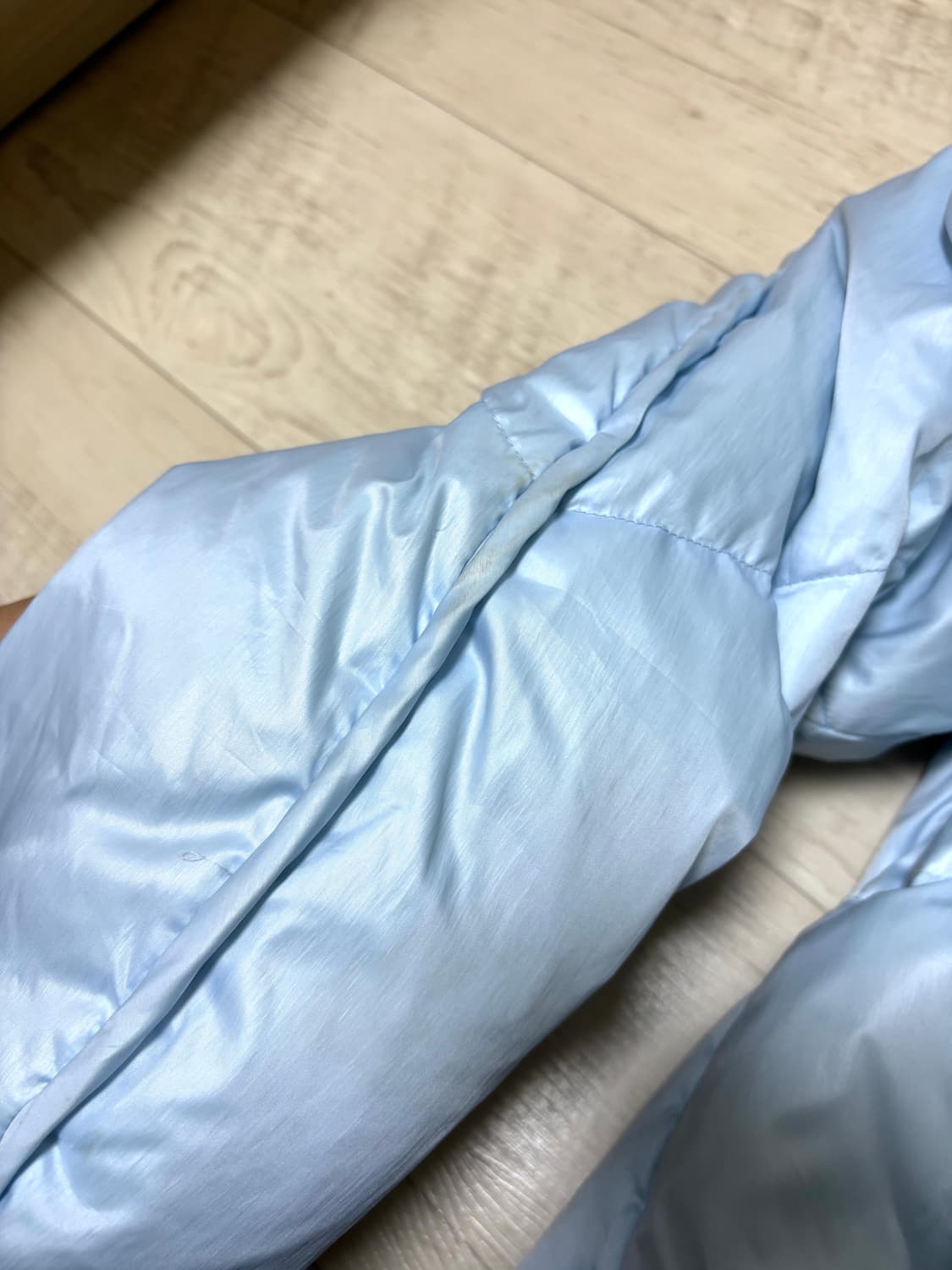 인사일런스 글로시 구스 다운 자켓 상품이미지9