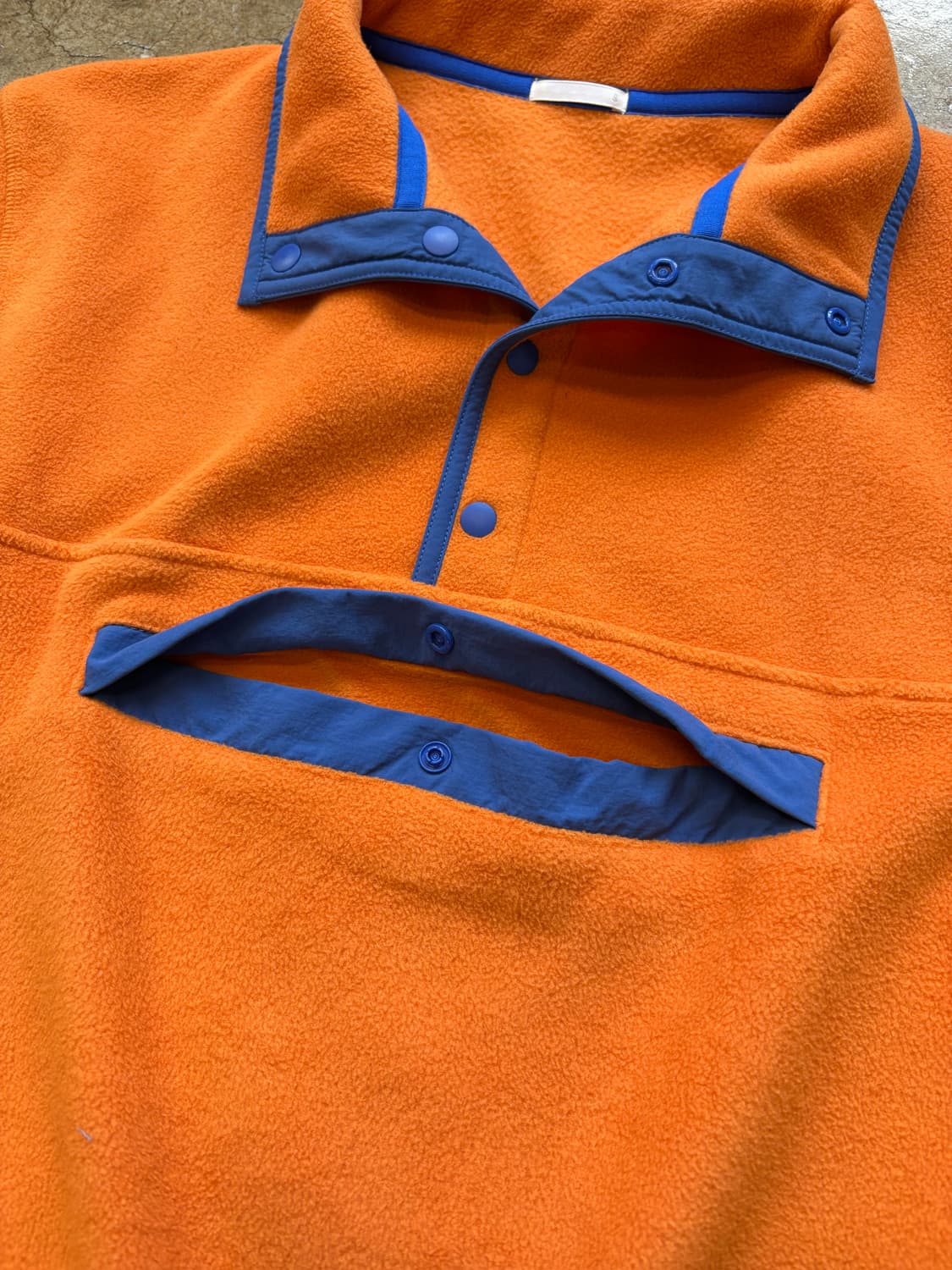 GU 오렌지 블루 플리스 풀오버 상품이미지3