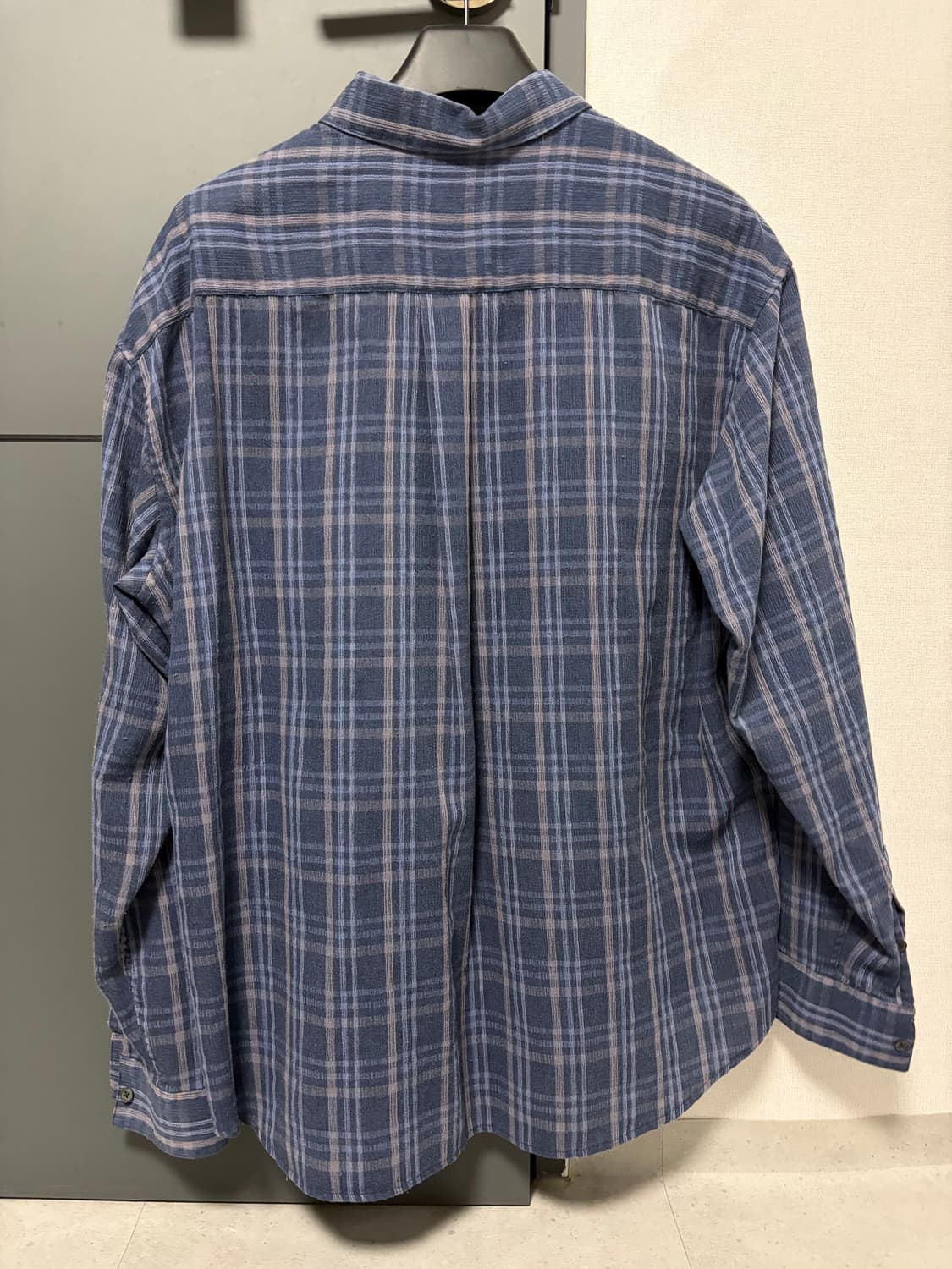 LEARVE 네이비 체크무늬 셔츠  상품이미지2